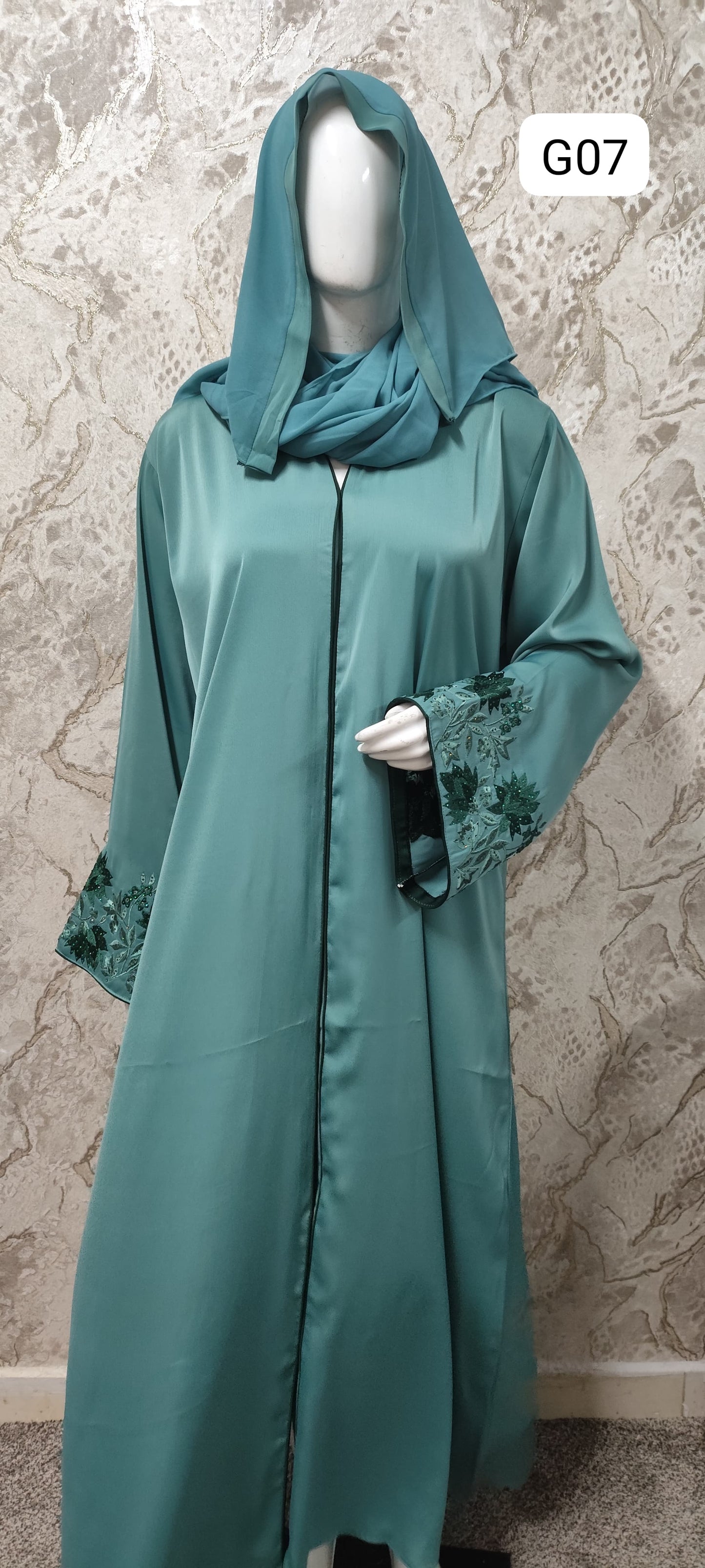 Elegant Black Abaya – Traditional and Modern Fusion G07