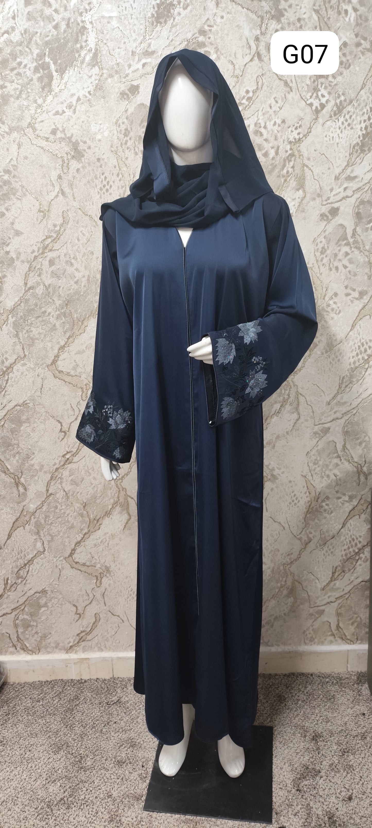 Elegant Black Abaya – Traditional and Modern Fusion G07