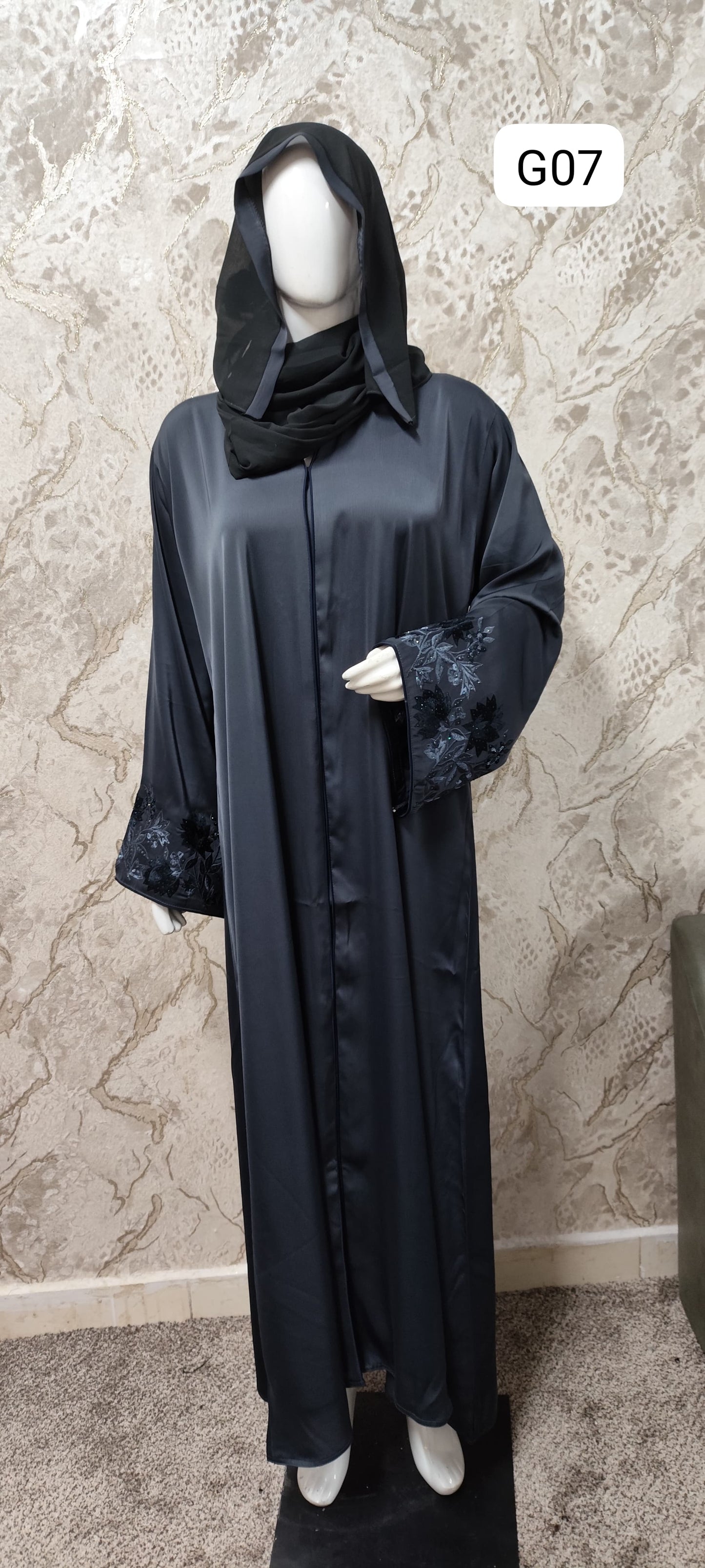Elegant Black Abaya – Traditional and Modern Fusion G07
