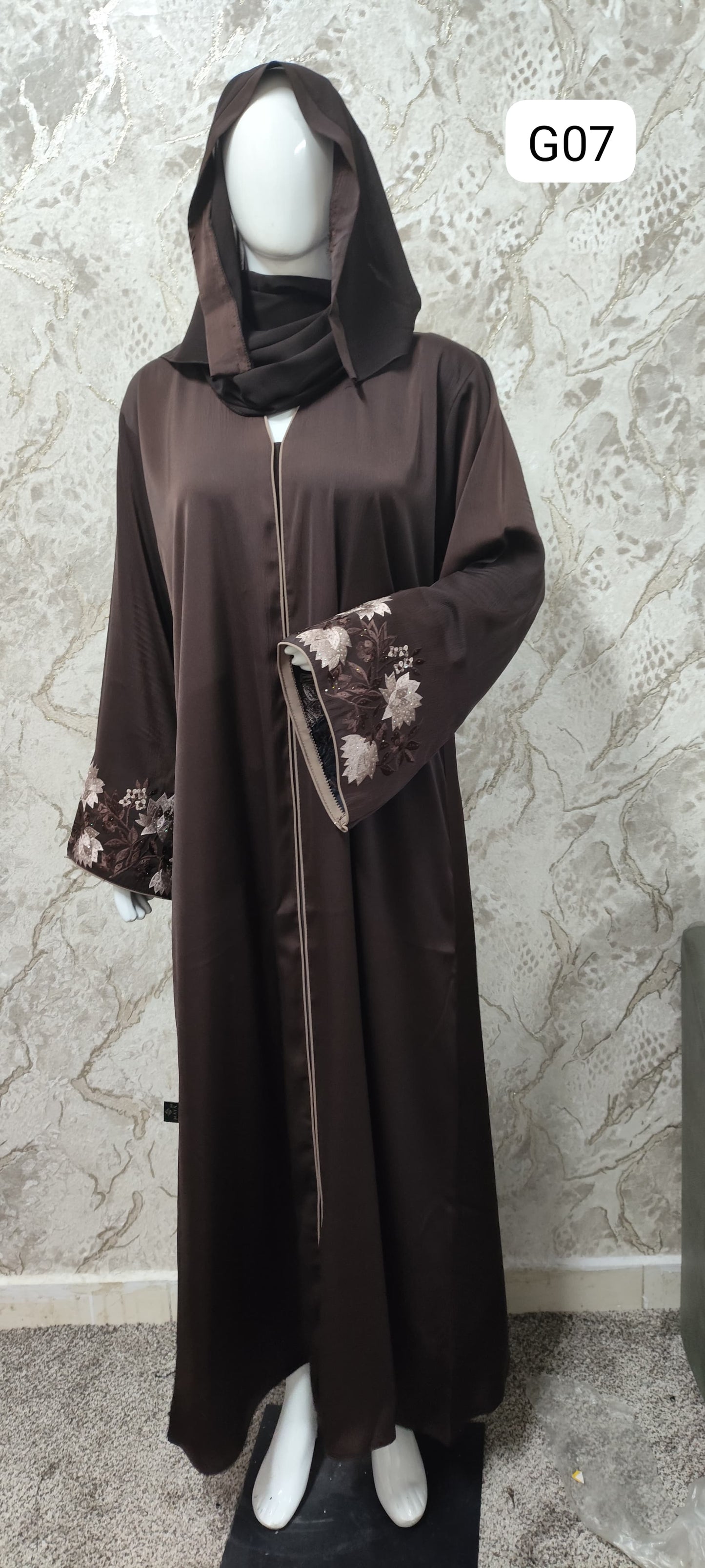 Elegant Black Abaya – Traditional and Modern Fusion G07