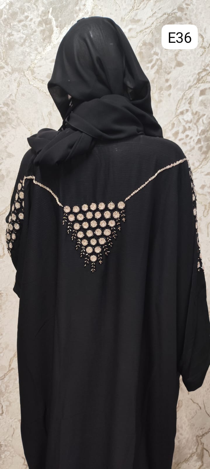 Elegant Black Abaya – Traditional and Modern Fusion E36