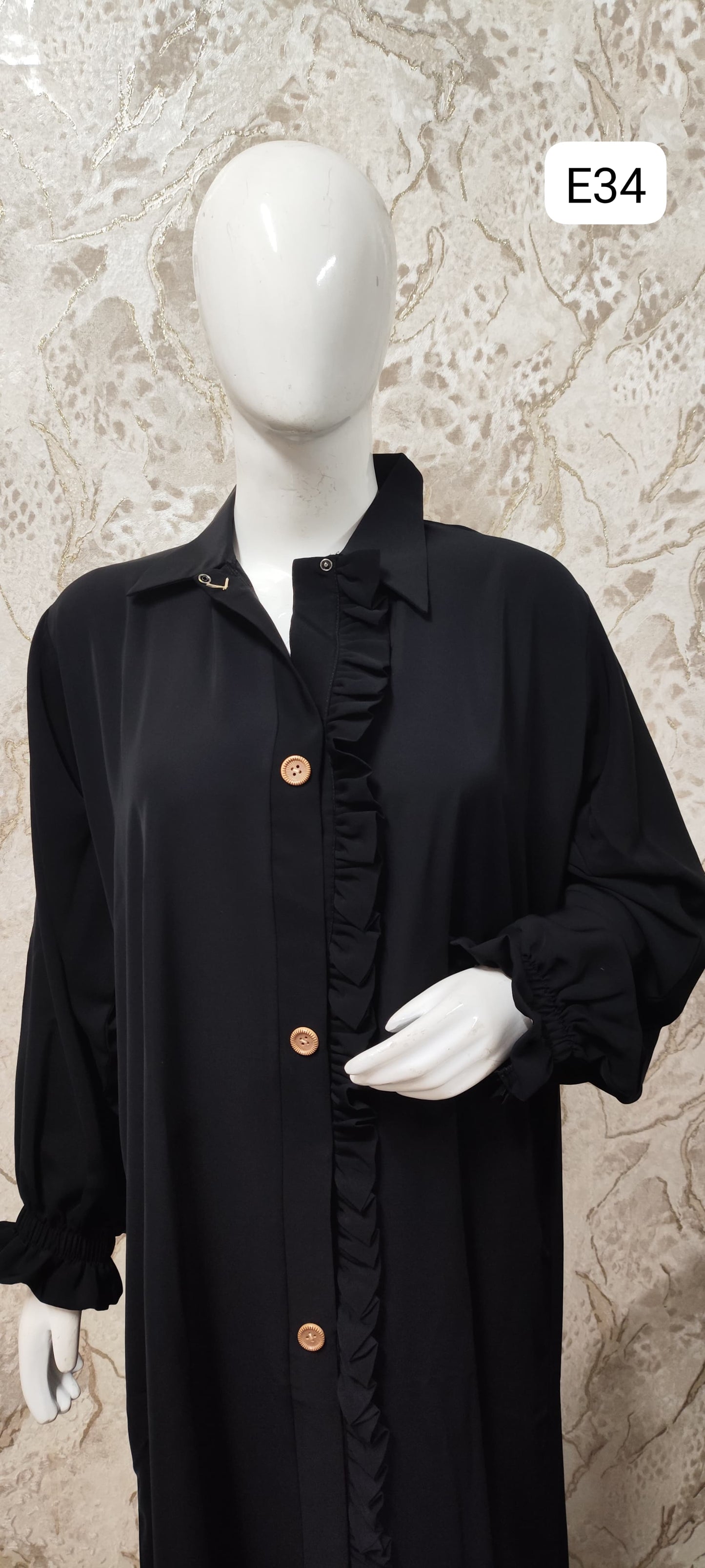 Elegant Black Abaya – Traditional and Modern Fusion E34