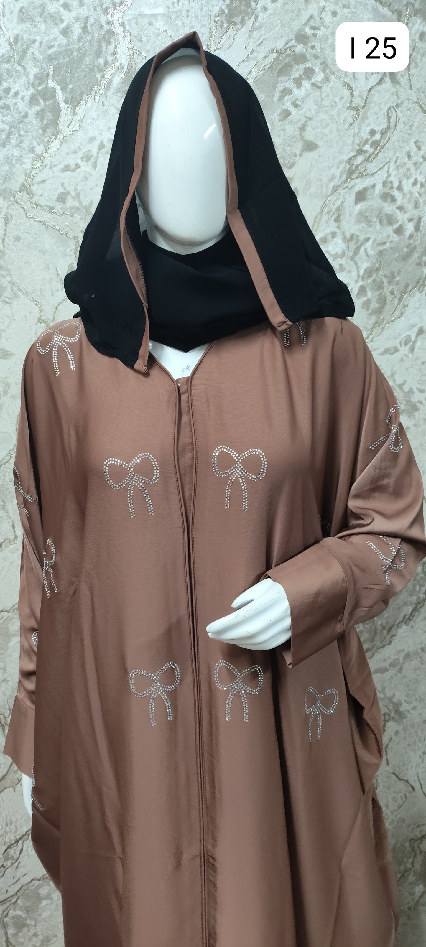 Elegant Black Abaya – Traditional and Modern Fusion I25
