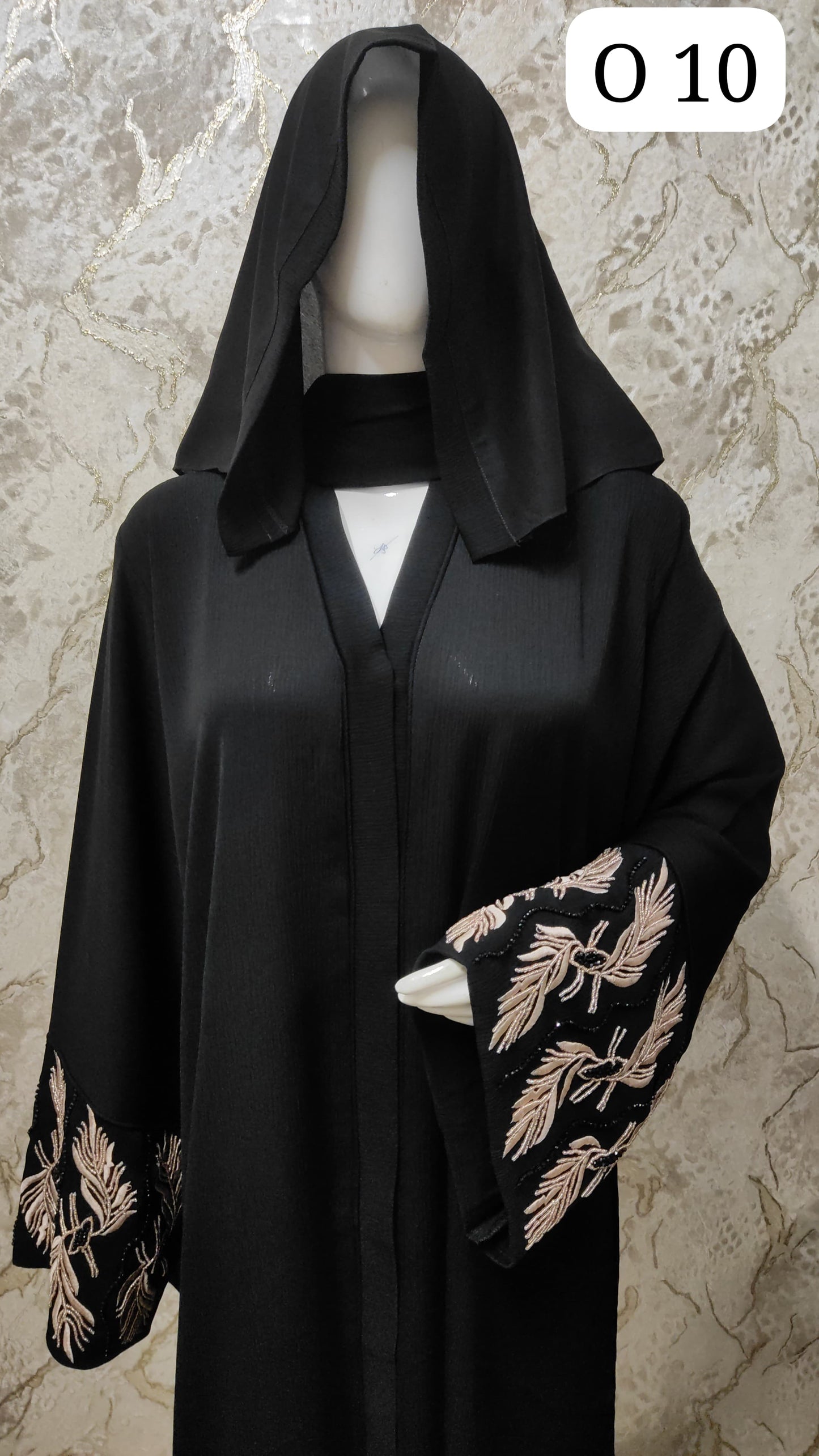 Elegant Black Abaya – Traditional and Modern Fusion O 10