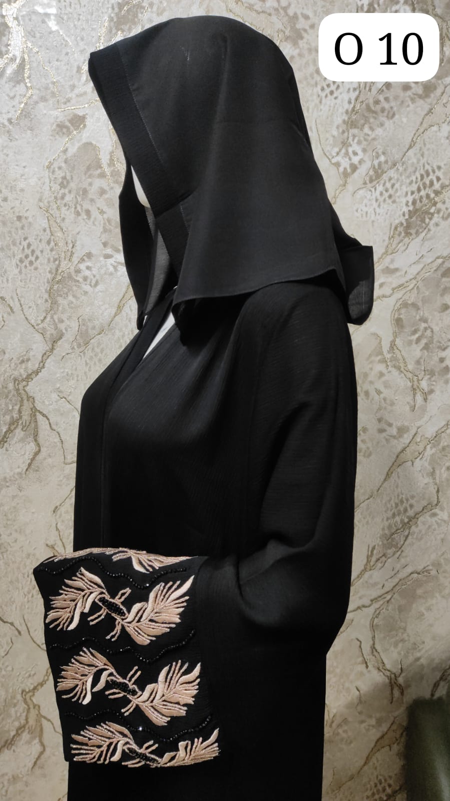 Elegant Black Abaya – Traditional and Modern Fusion O 10