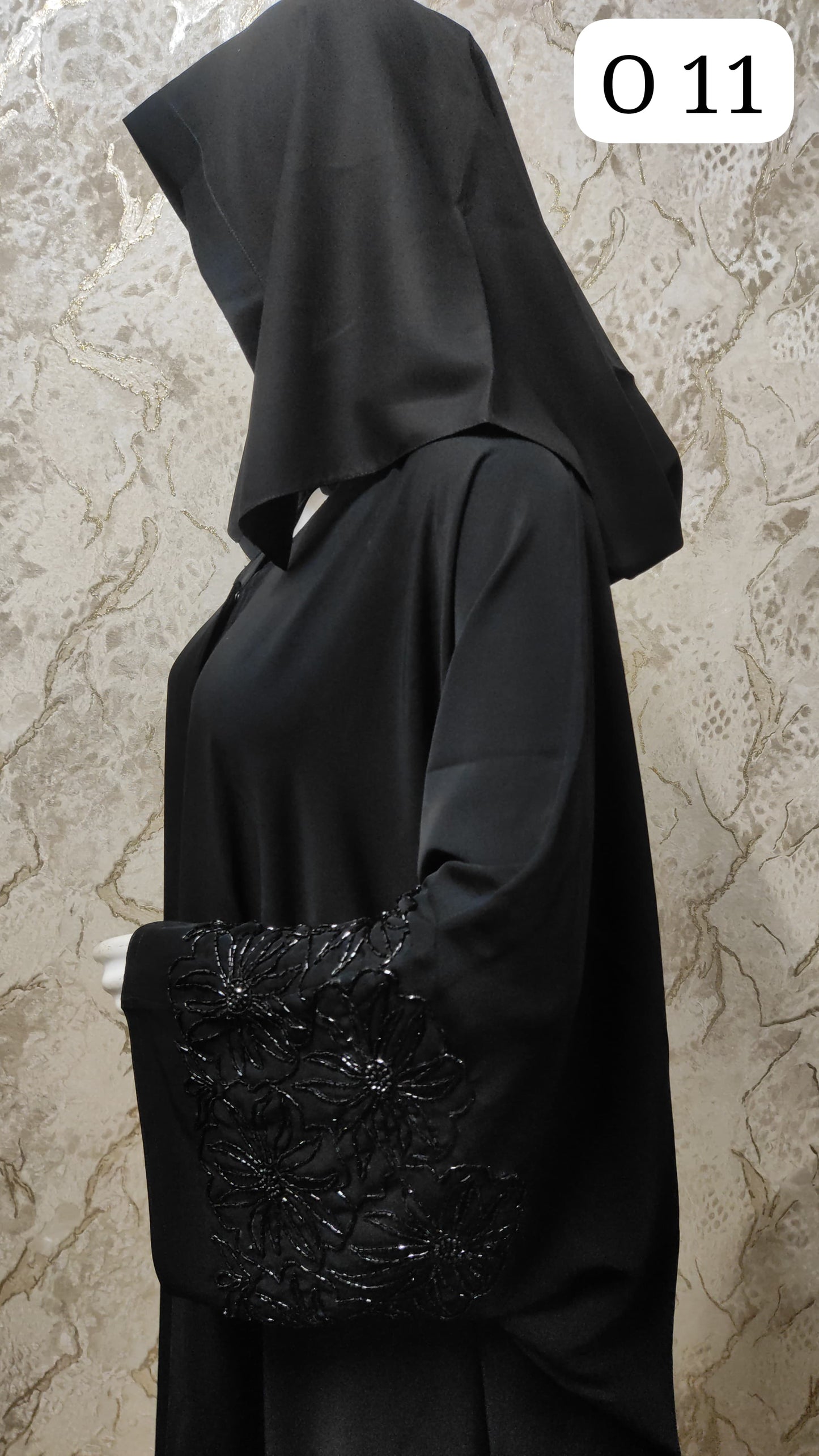 Elegant Black Abaya – Traditional and Modern Fusion O11
