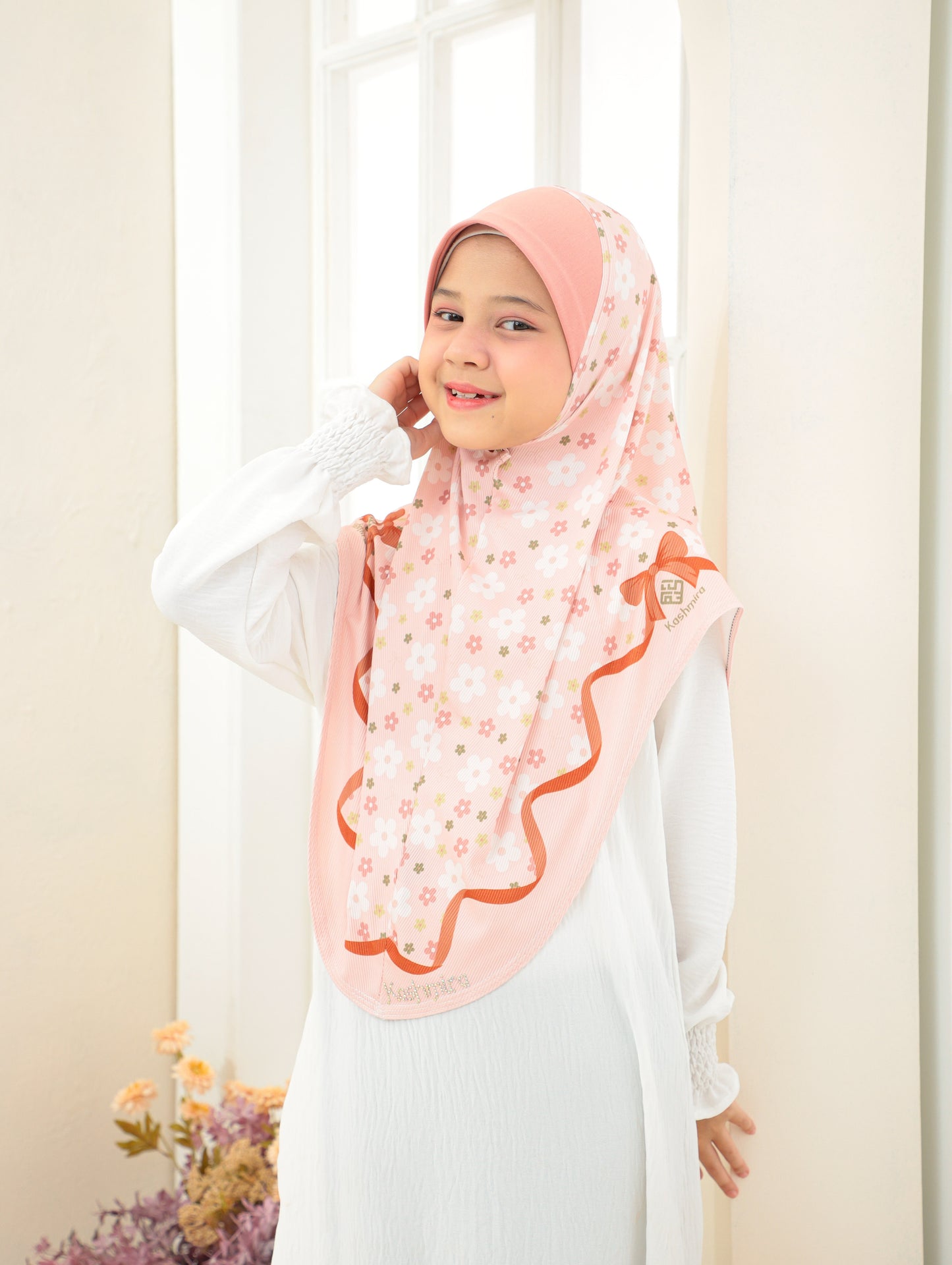 KIDS MALASIYAN SCARF 2704