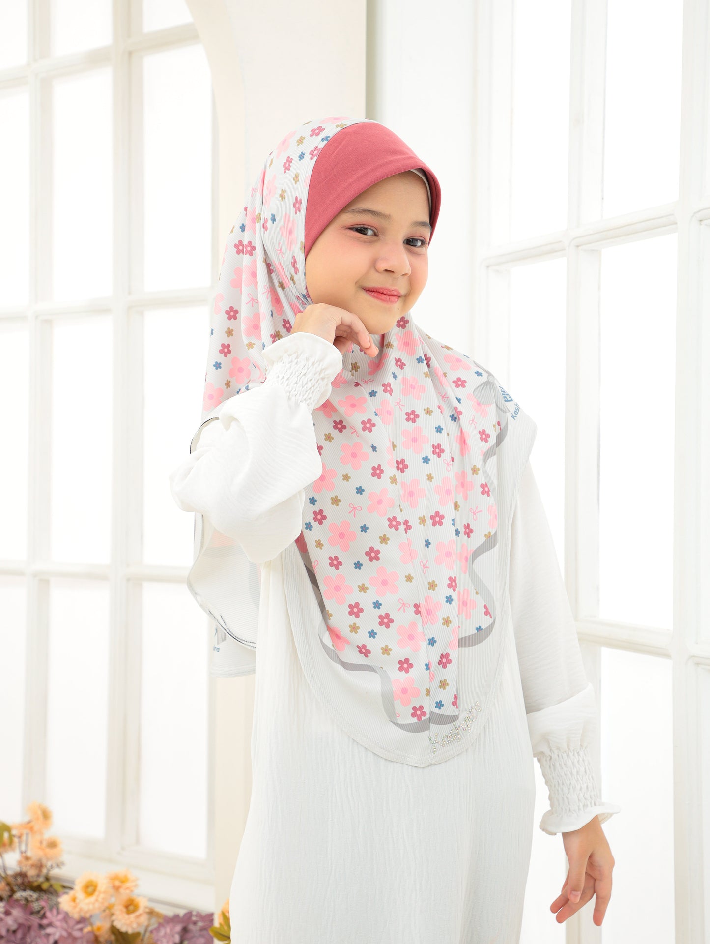 KIDS MALASIYAN SCARF 2704