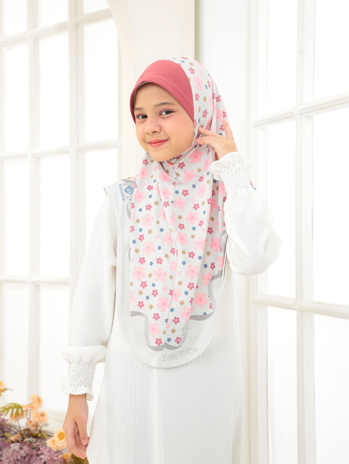 KIDS MALASIYAN SCARF 2704
