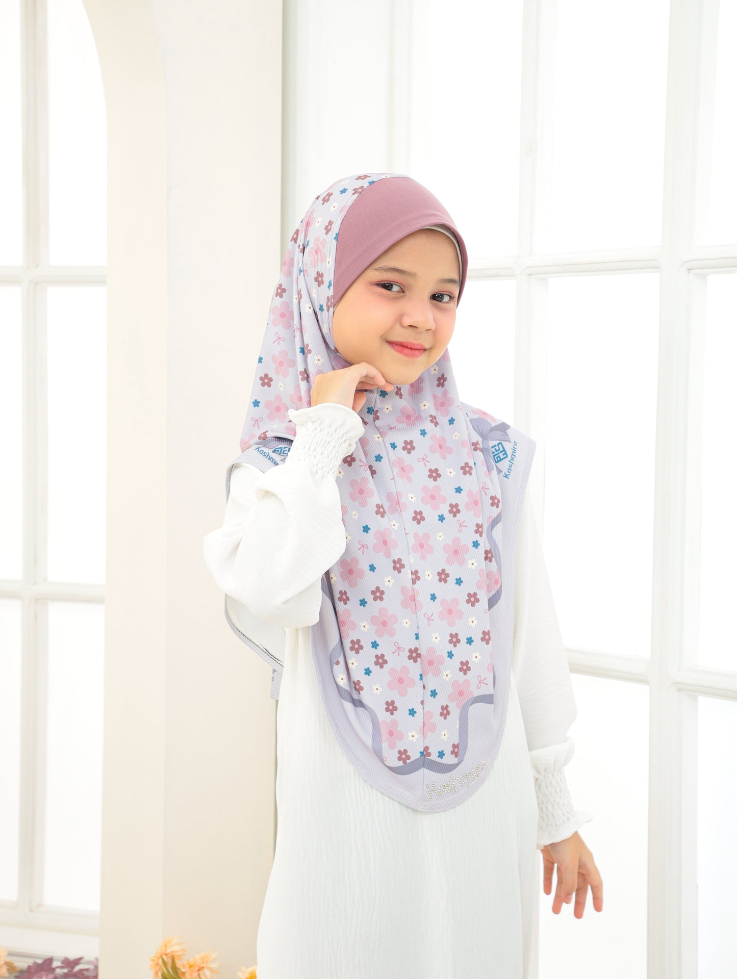 KIDS MALASIYAN SCARF 2704