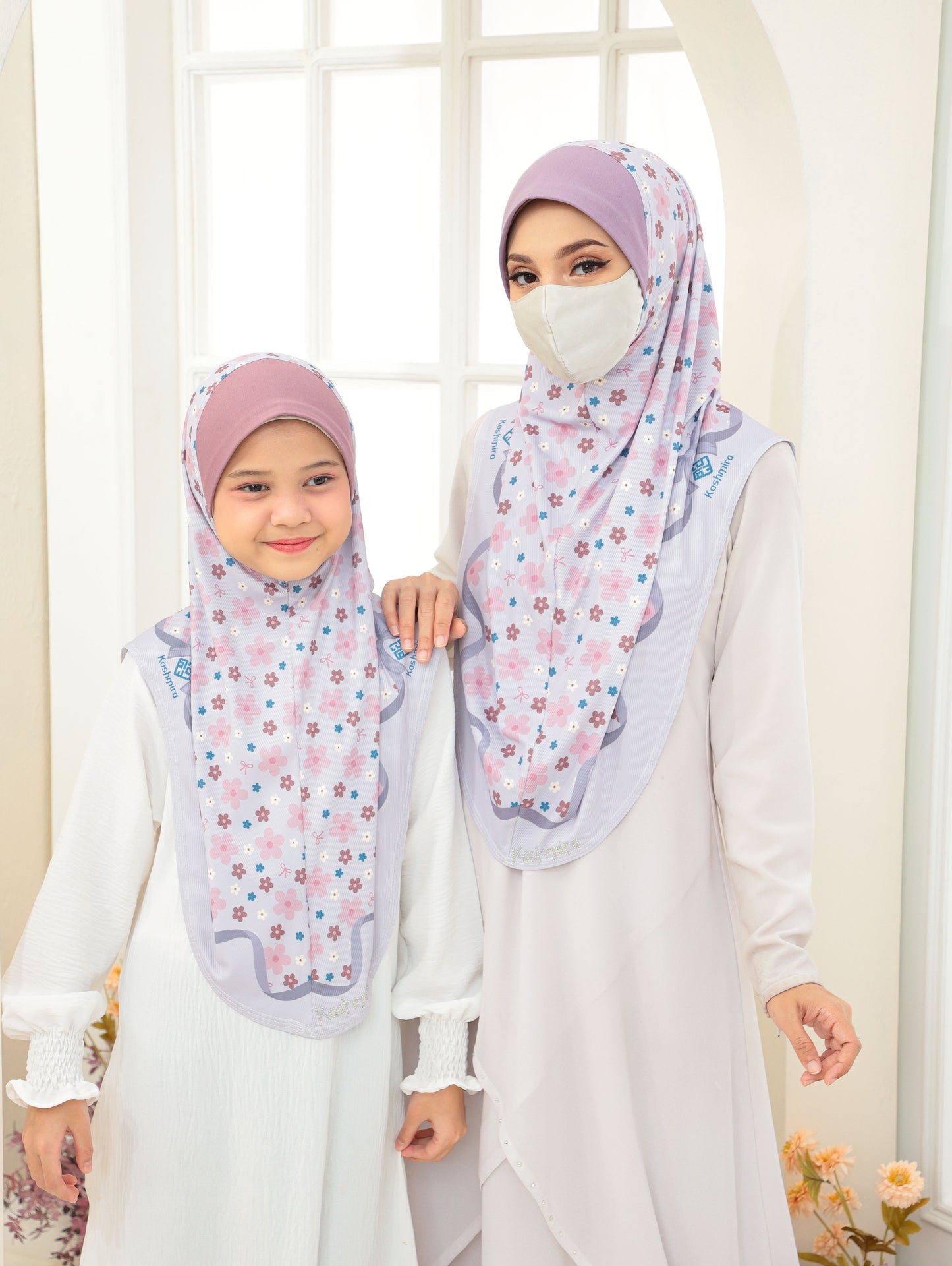 MOTHER AND DAUGHTER COMBO 2704