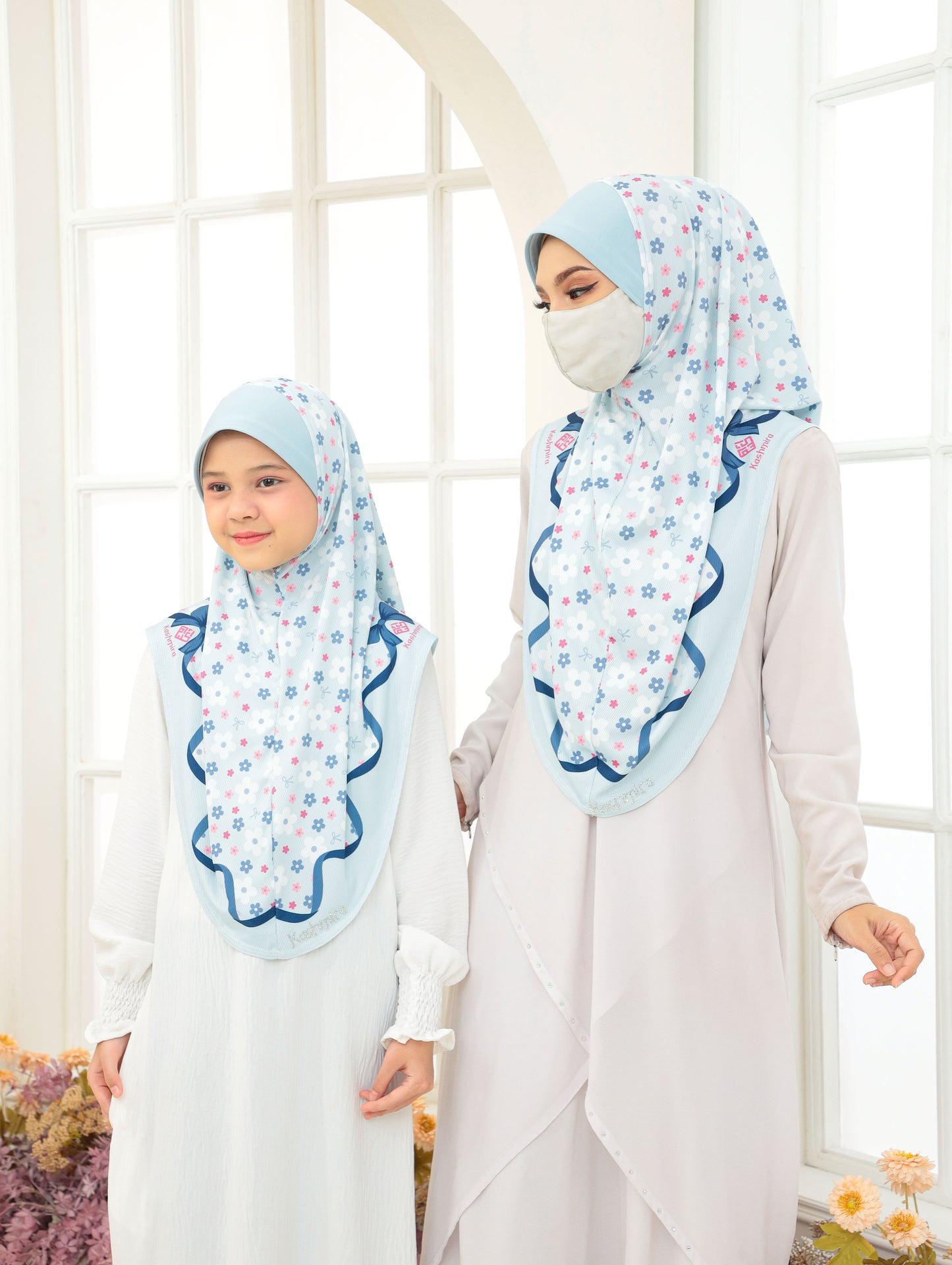 MOTHER AND DAUGHTER COMBO 2704