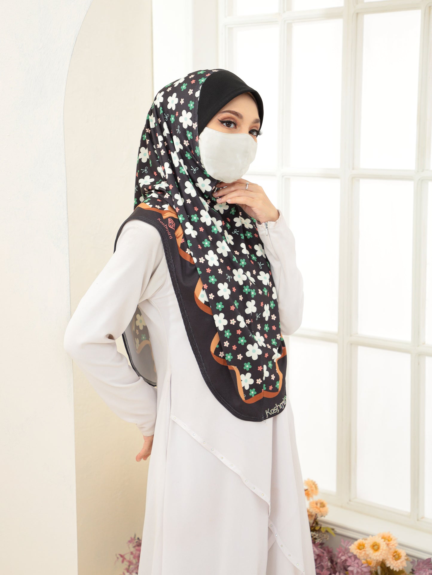 GIRLS Digital printed hijab 2704