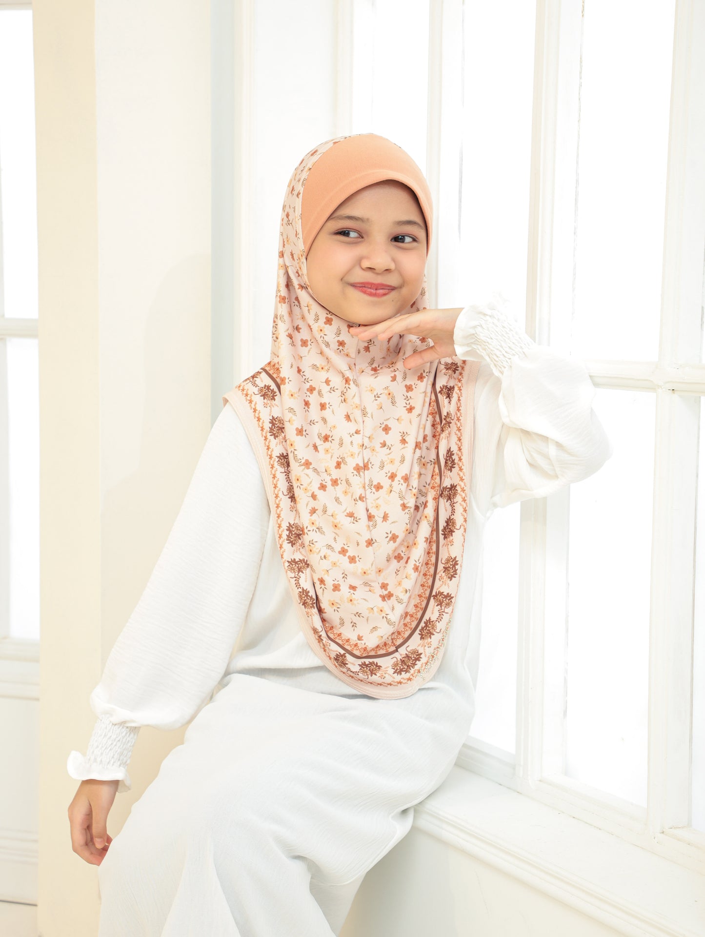 KIDS Digital printed hijab 2705