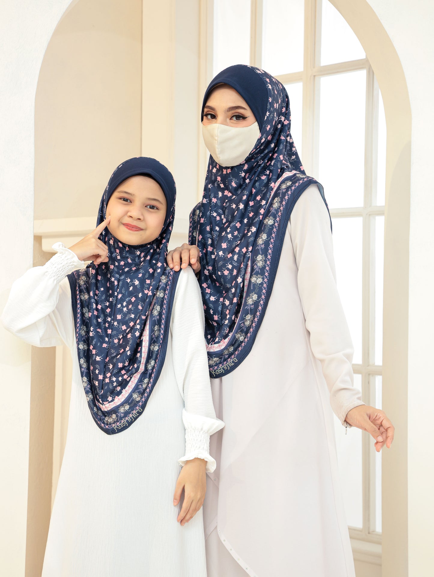 MOTHER and DAUTHER GIRLS Digital printed hijab 2705