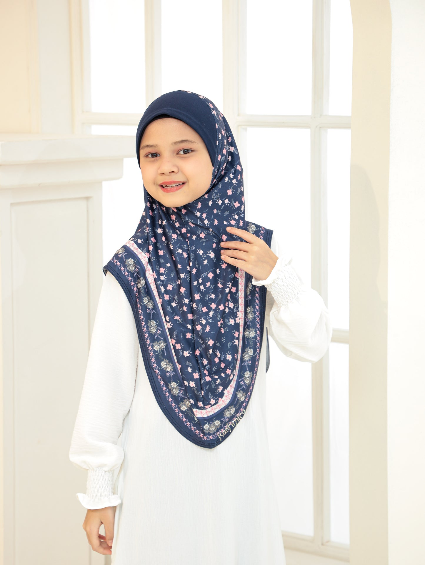 KIDS Digital printed hijab 2705