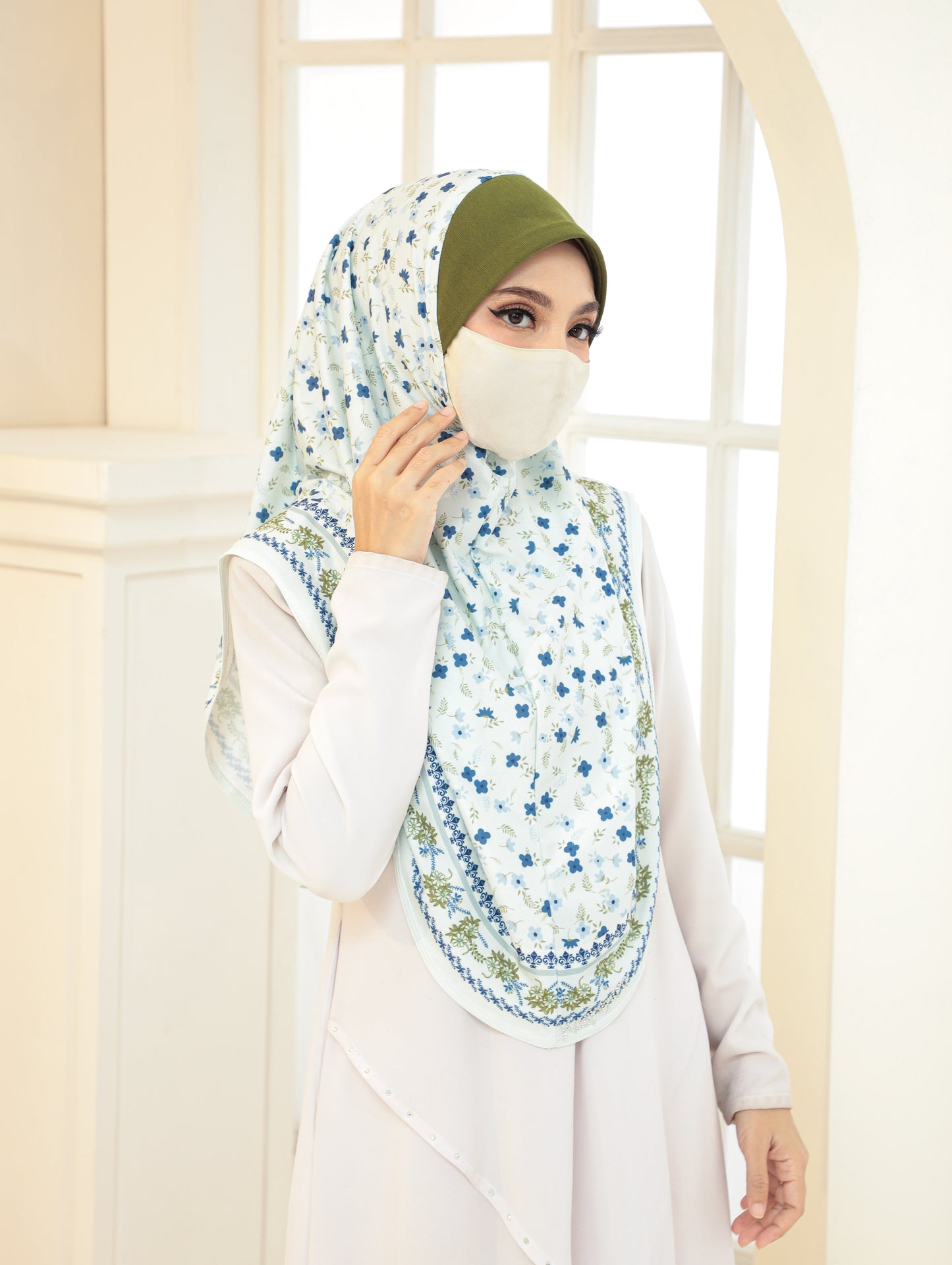 GIRLS Digital printed hijab 2705