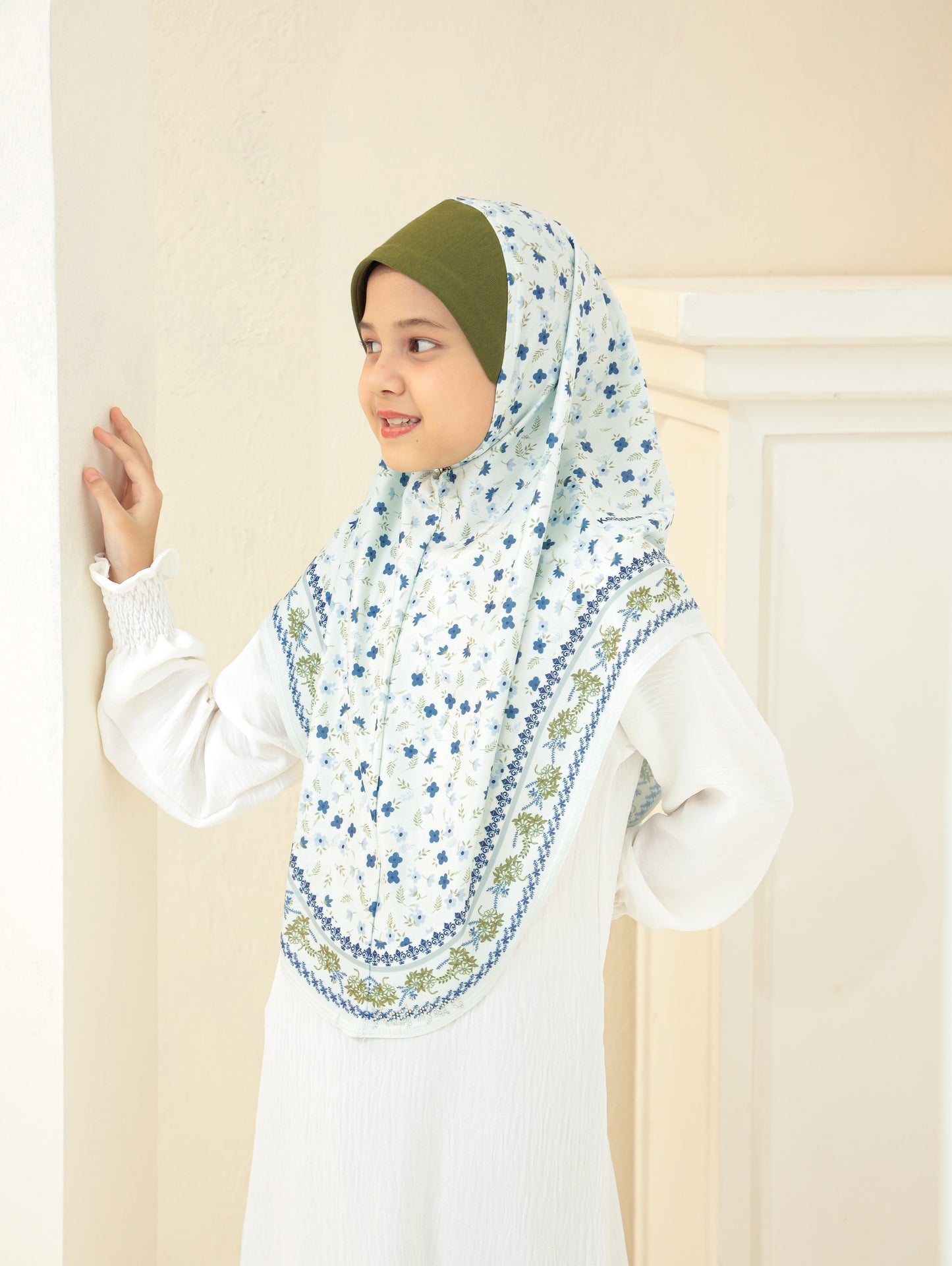 KIDS Digital printed hijab 2705
