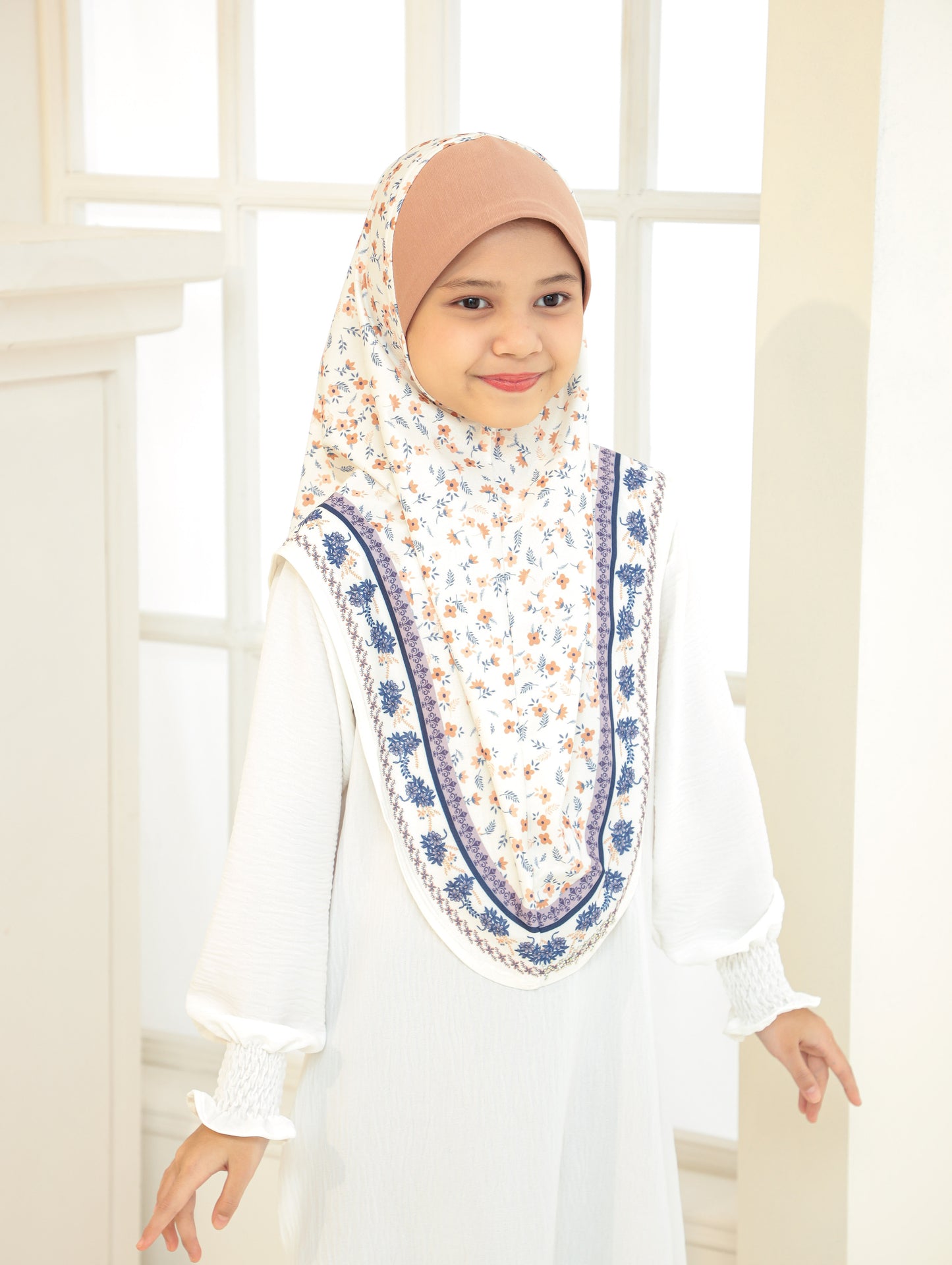 KIDS Digital printed hijab 2705