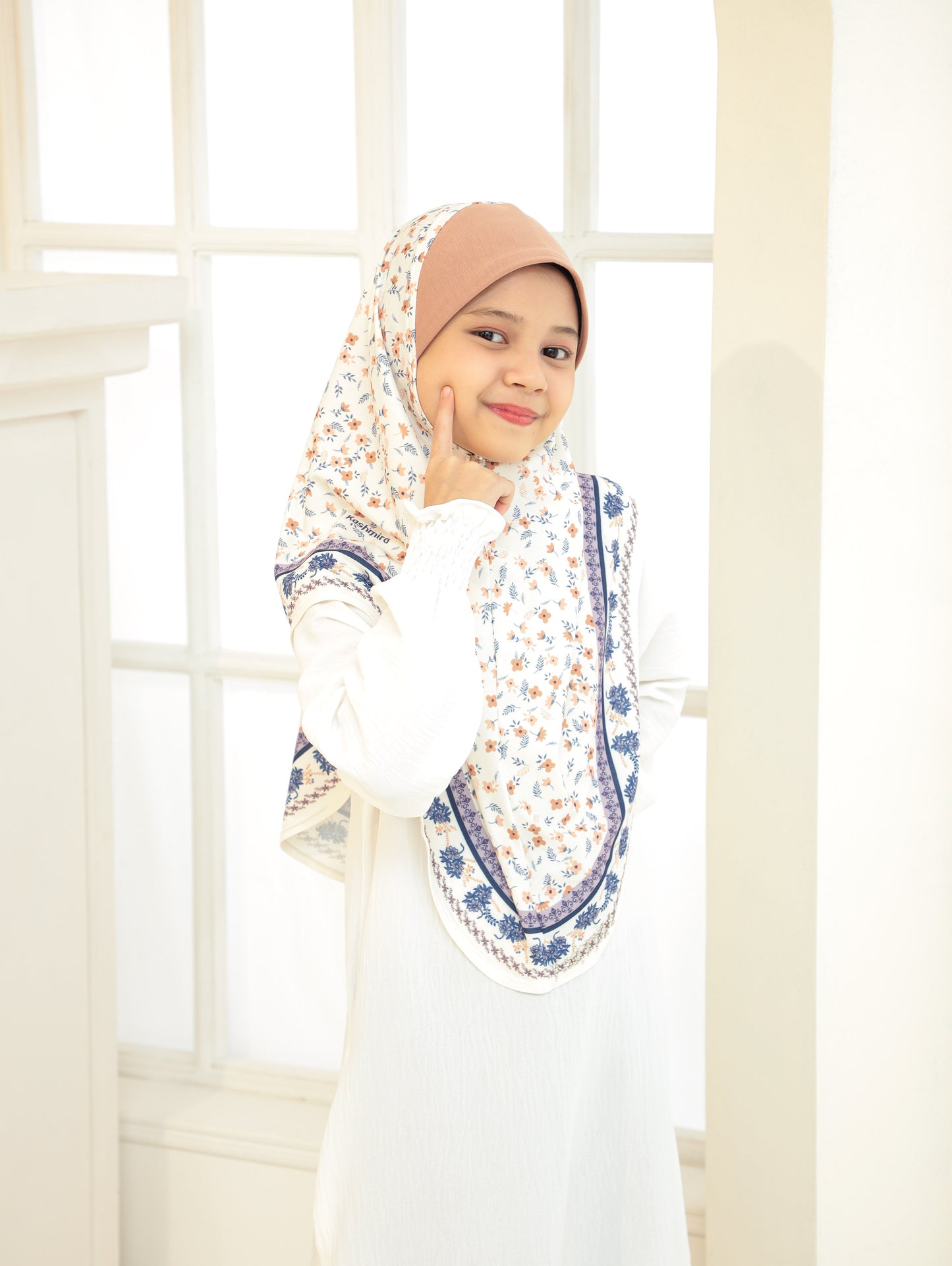 KIDS Digital printed hijab 2705