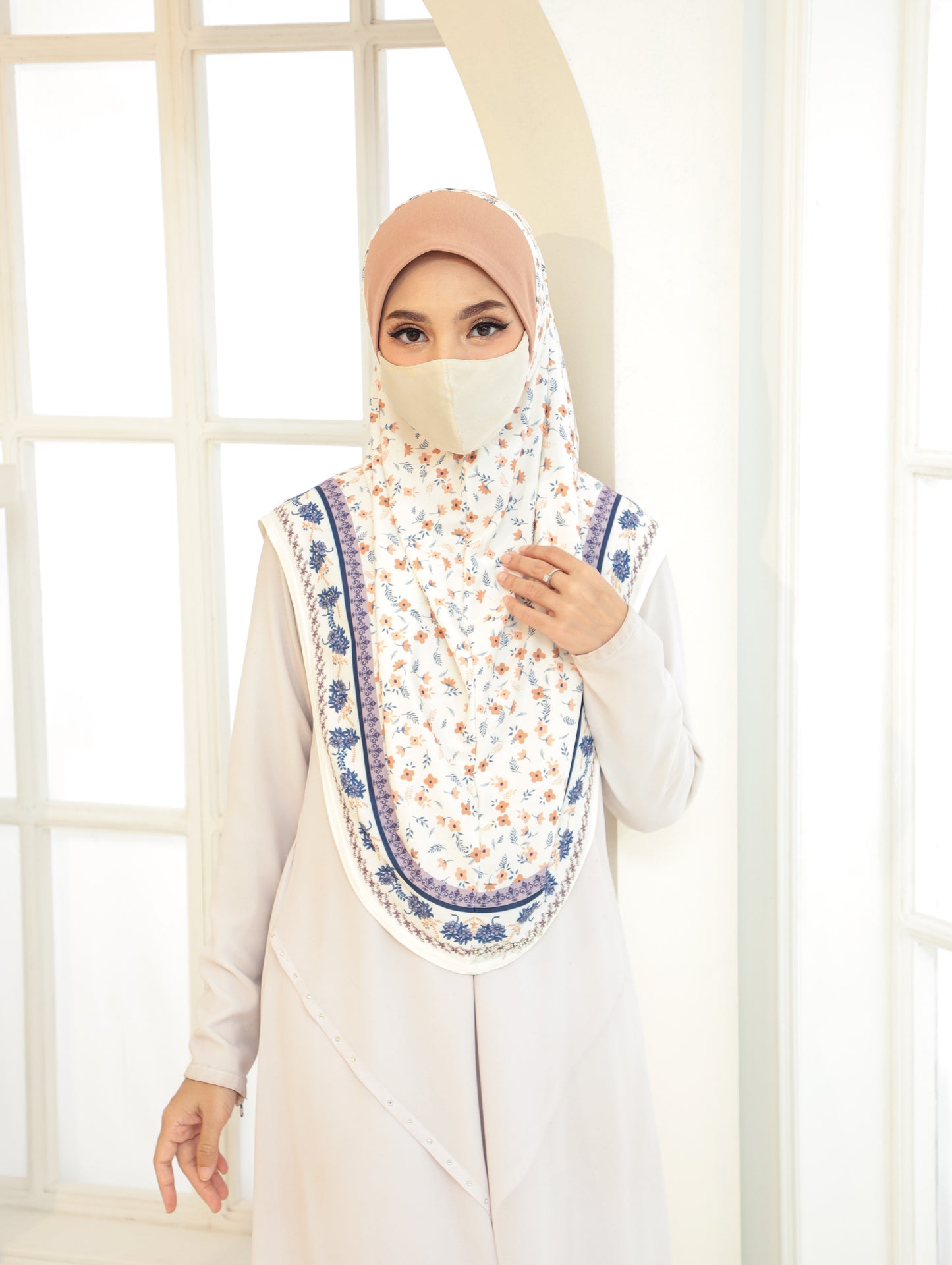 GIRLS Digital printed hijab 2705