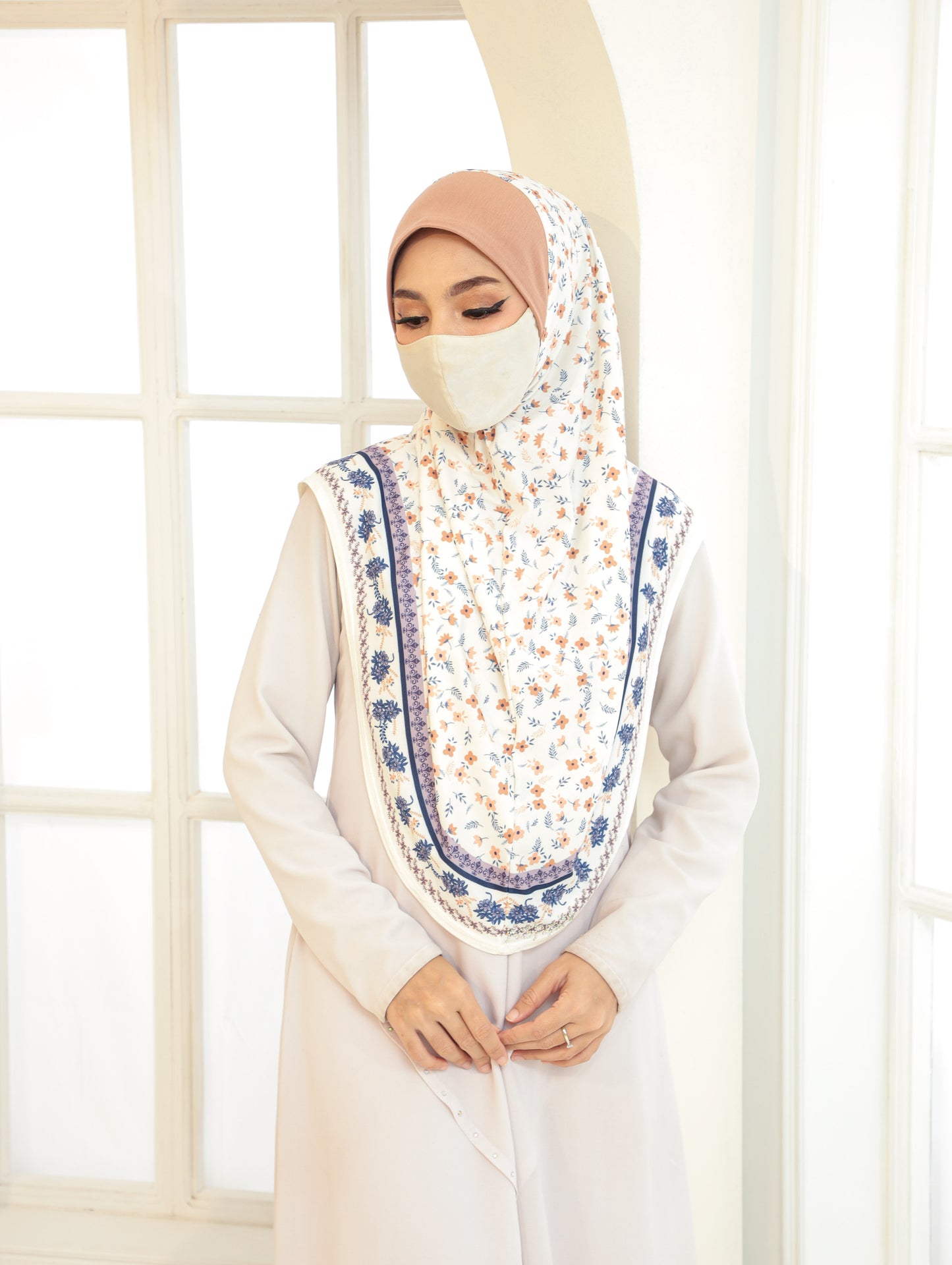 GIRLS Digital printed hijab 2705