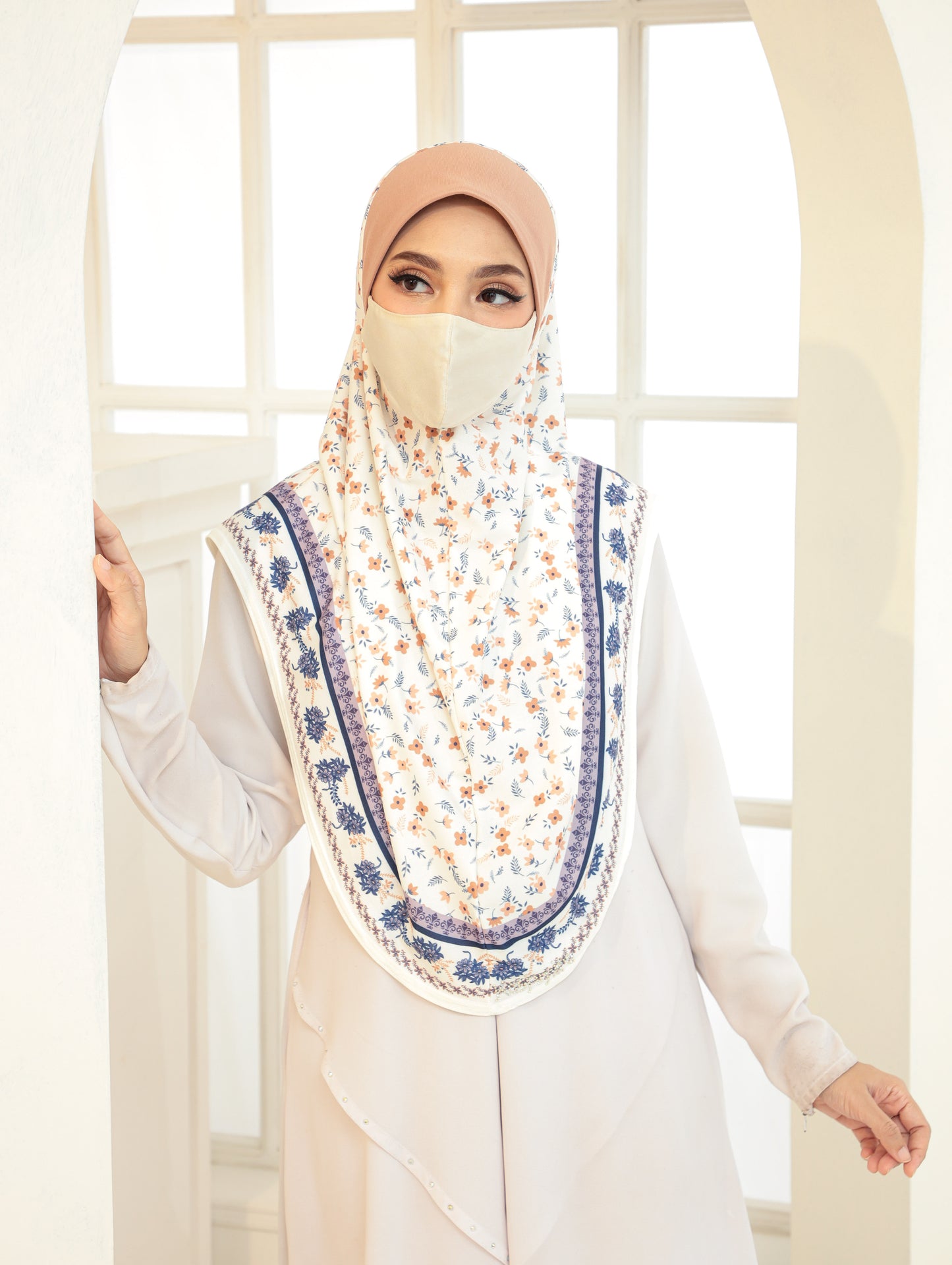 GIRLS Digital printed hijab 2705