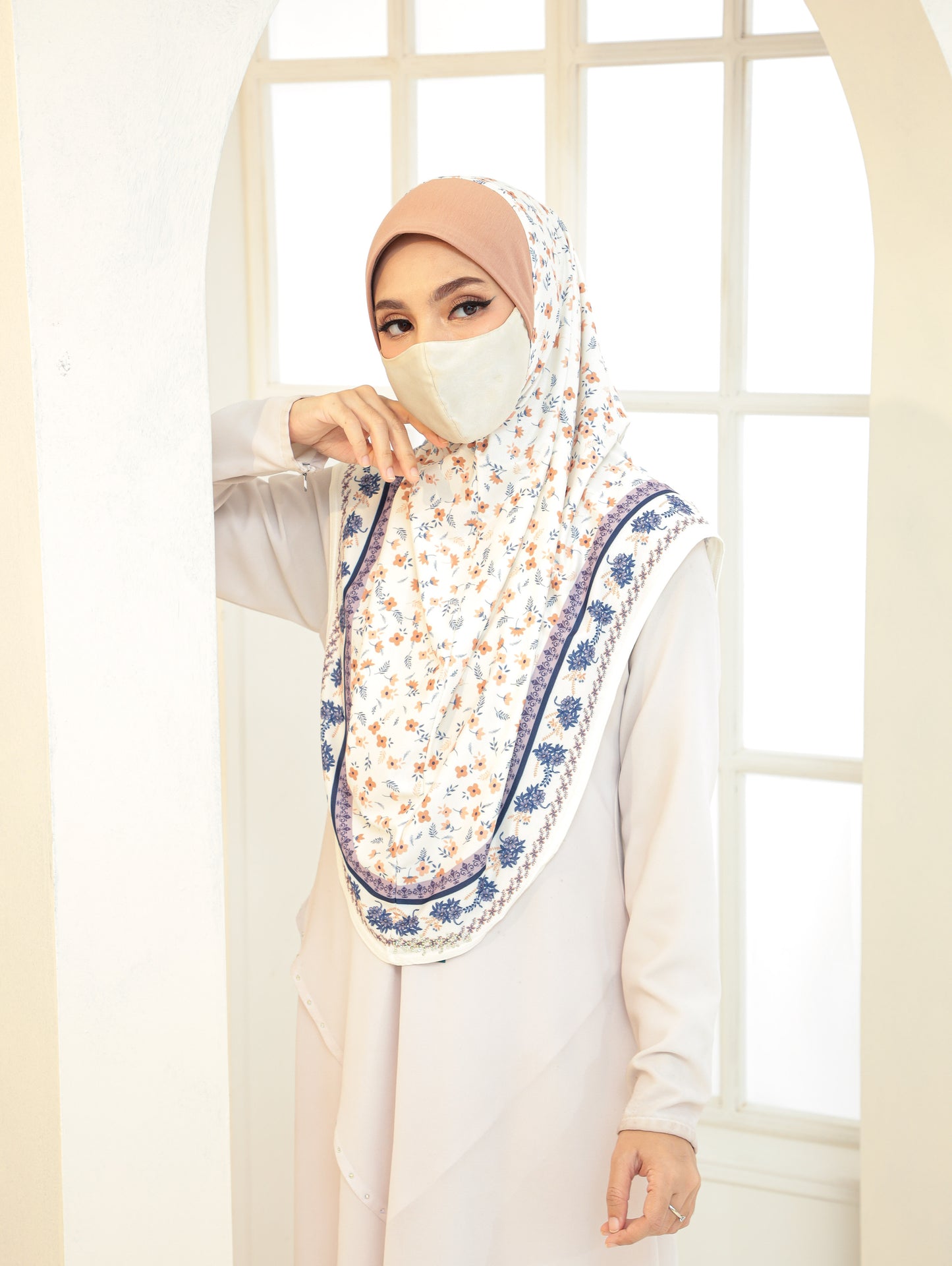 GIRLS Digital printed hijab 2705