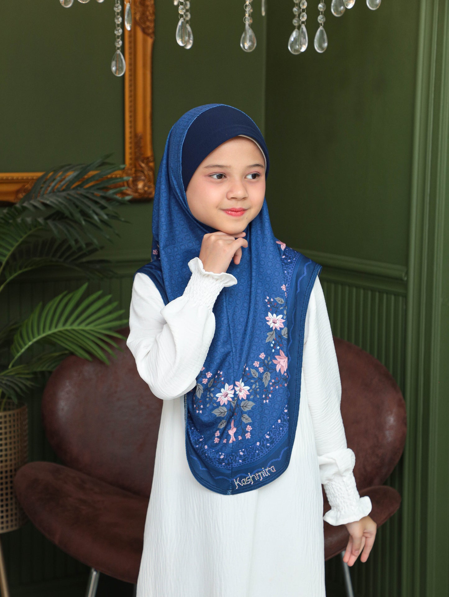 KIDS MALESIAN PRINTED SCARF 2706
