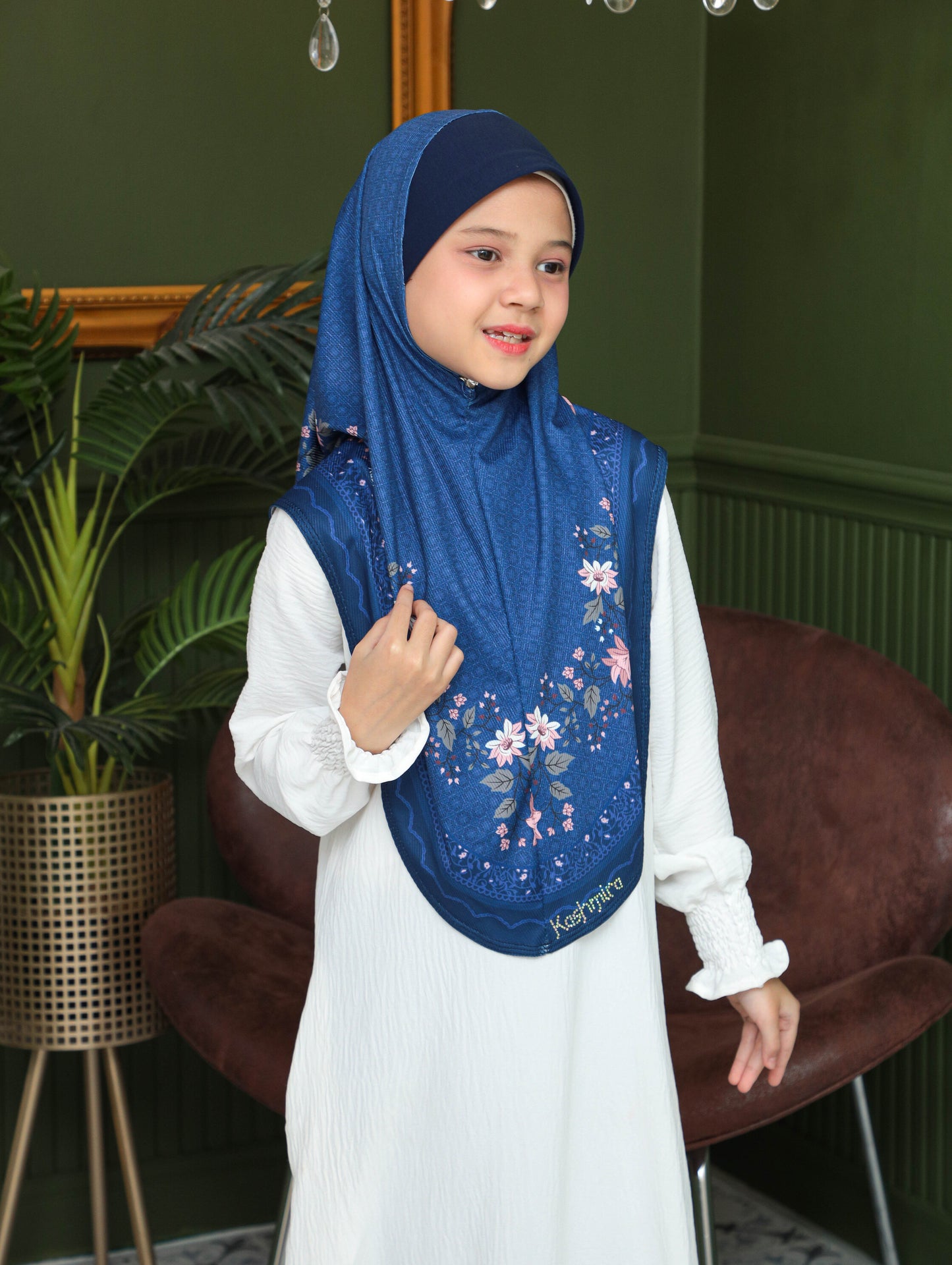 KIDS MALESIAN PRINTED SCARF 2706