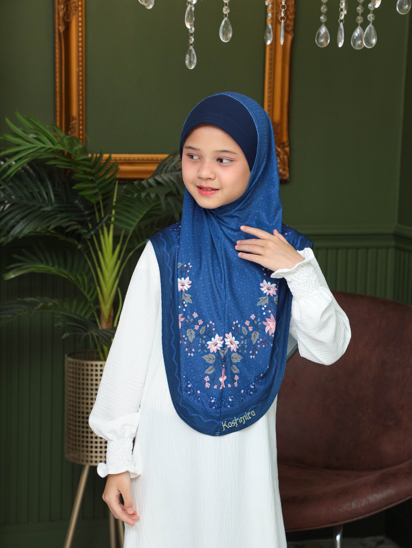 KIDS MALESIAN PRINTED SCARF 2706