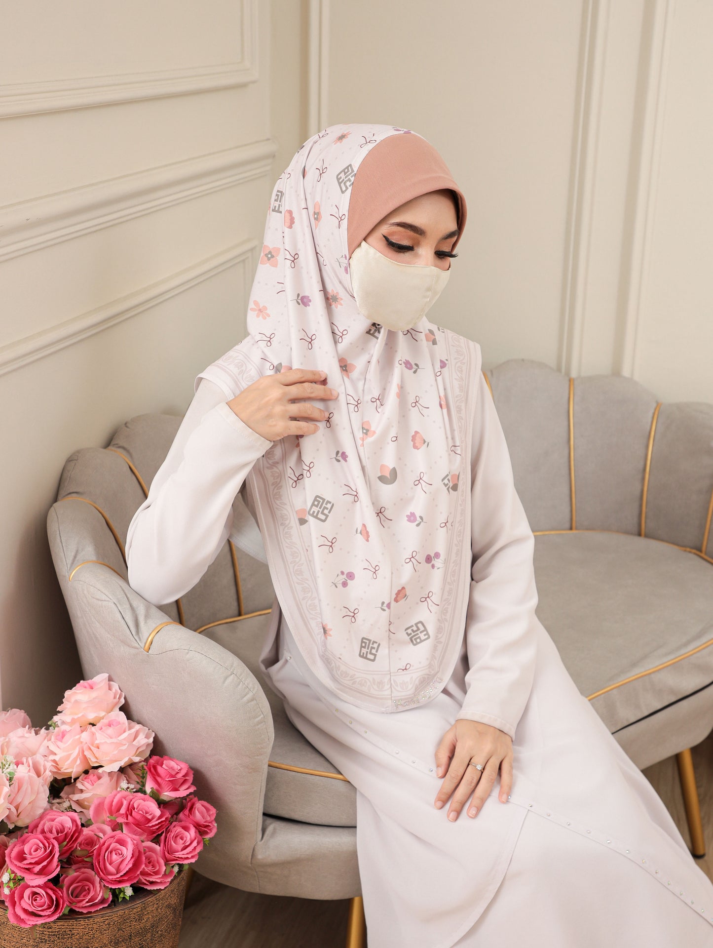 DIGITAL MALSIAN SCARF ADULTS 2703