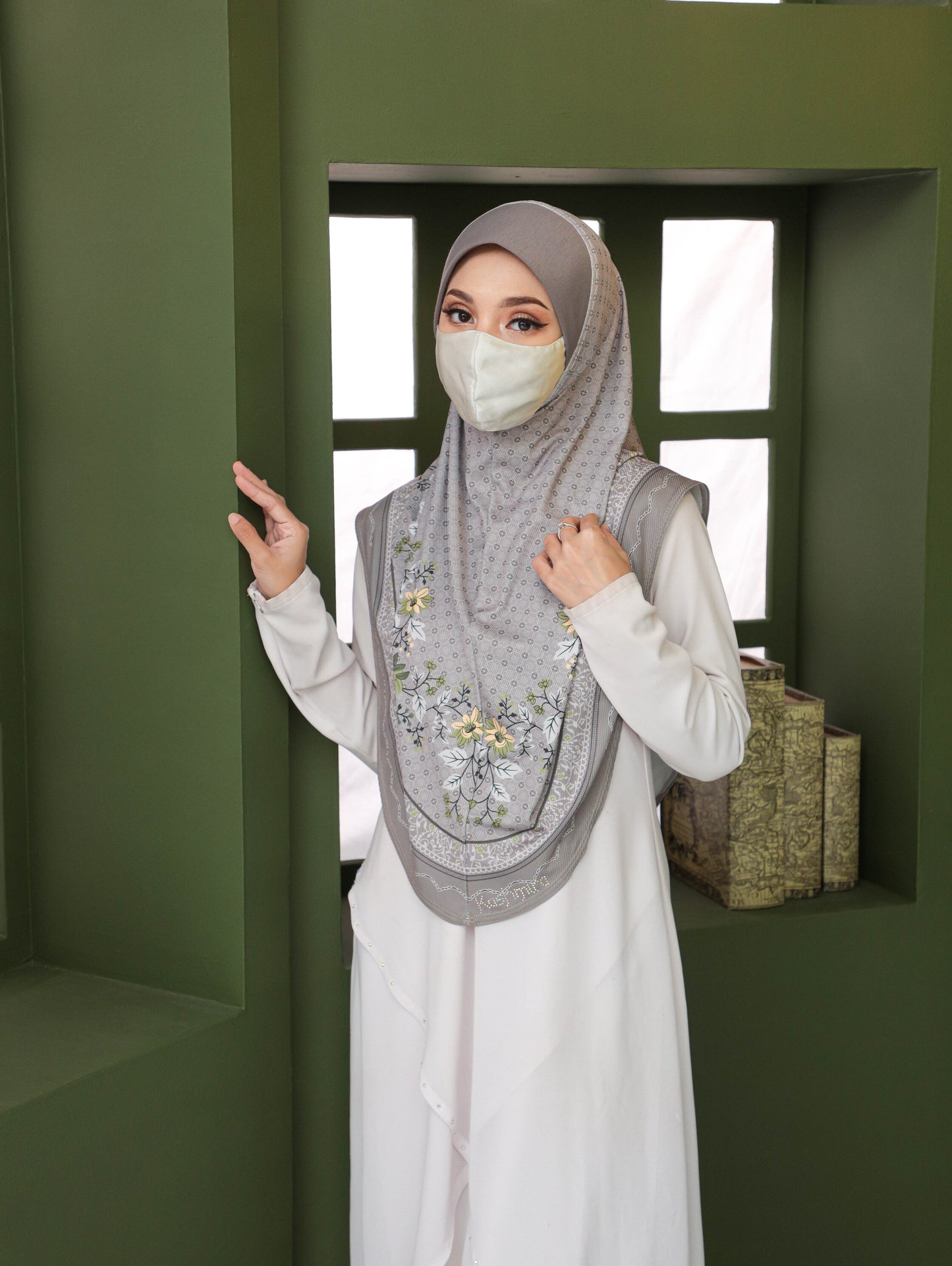 GIRLS Digital printed hijab 2706