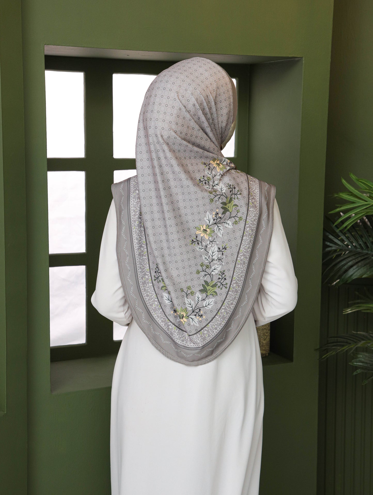 GIRLS Digital printed hijab 2706