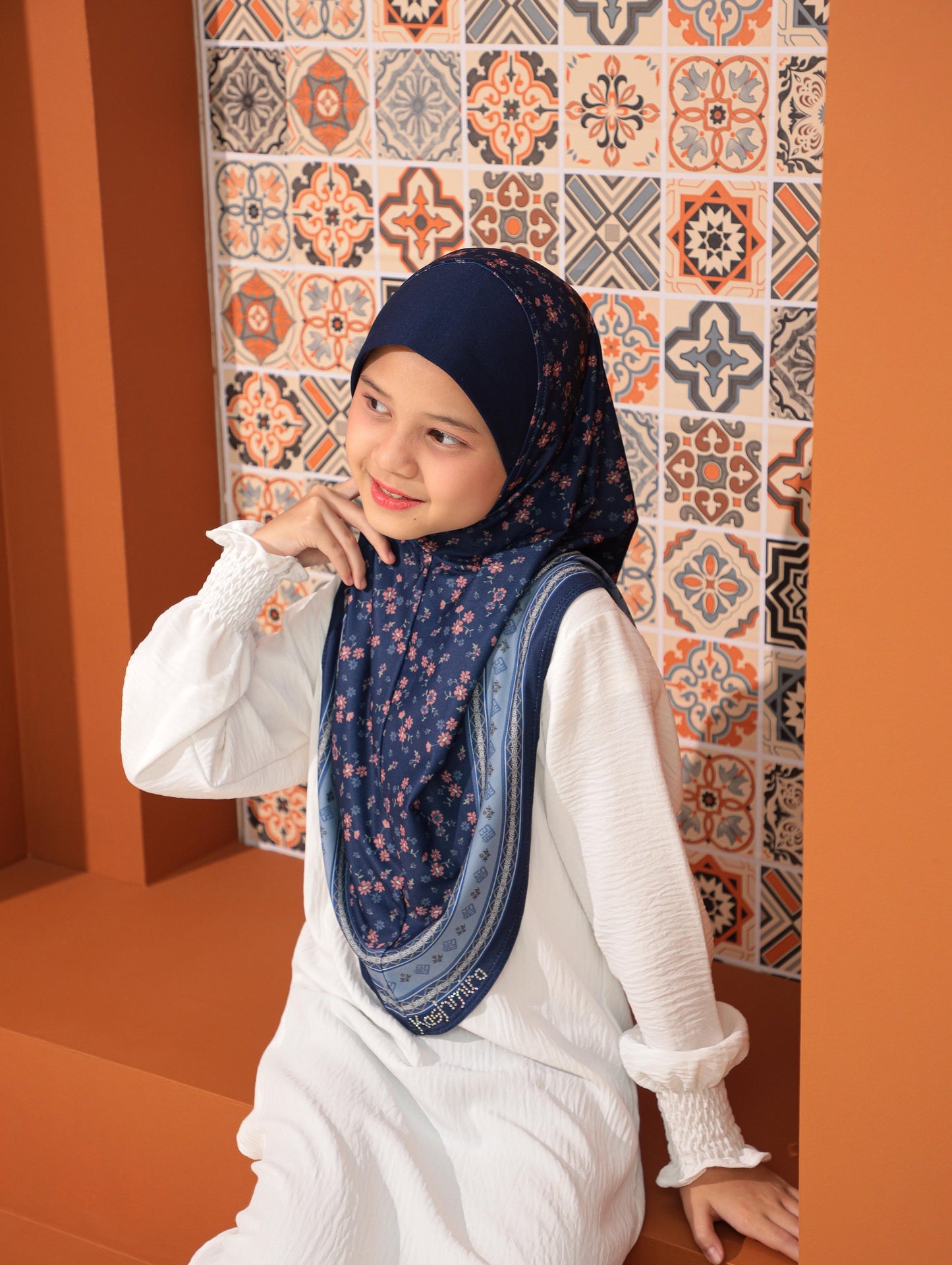 KIDS MALESIAN PRINTED SCARF 2708