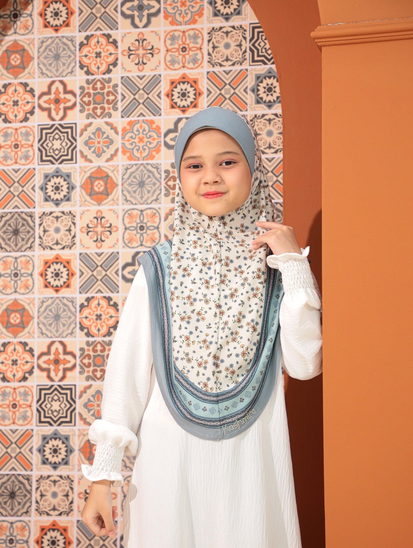 KIDS MALESIAN PRINTED SCARF 2708