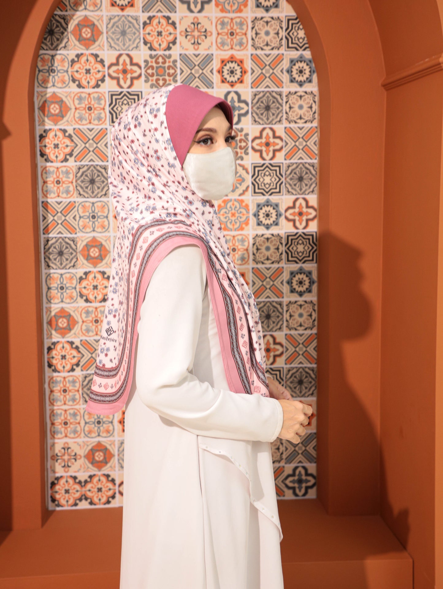 GIRLS Digital printed hijab 2708