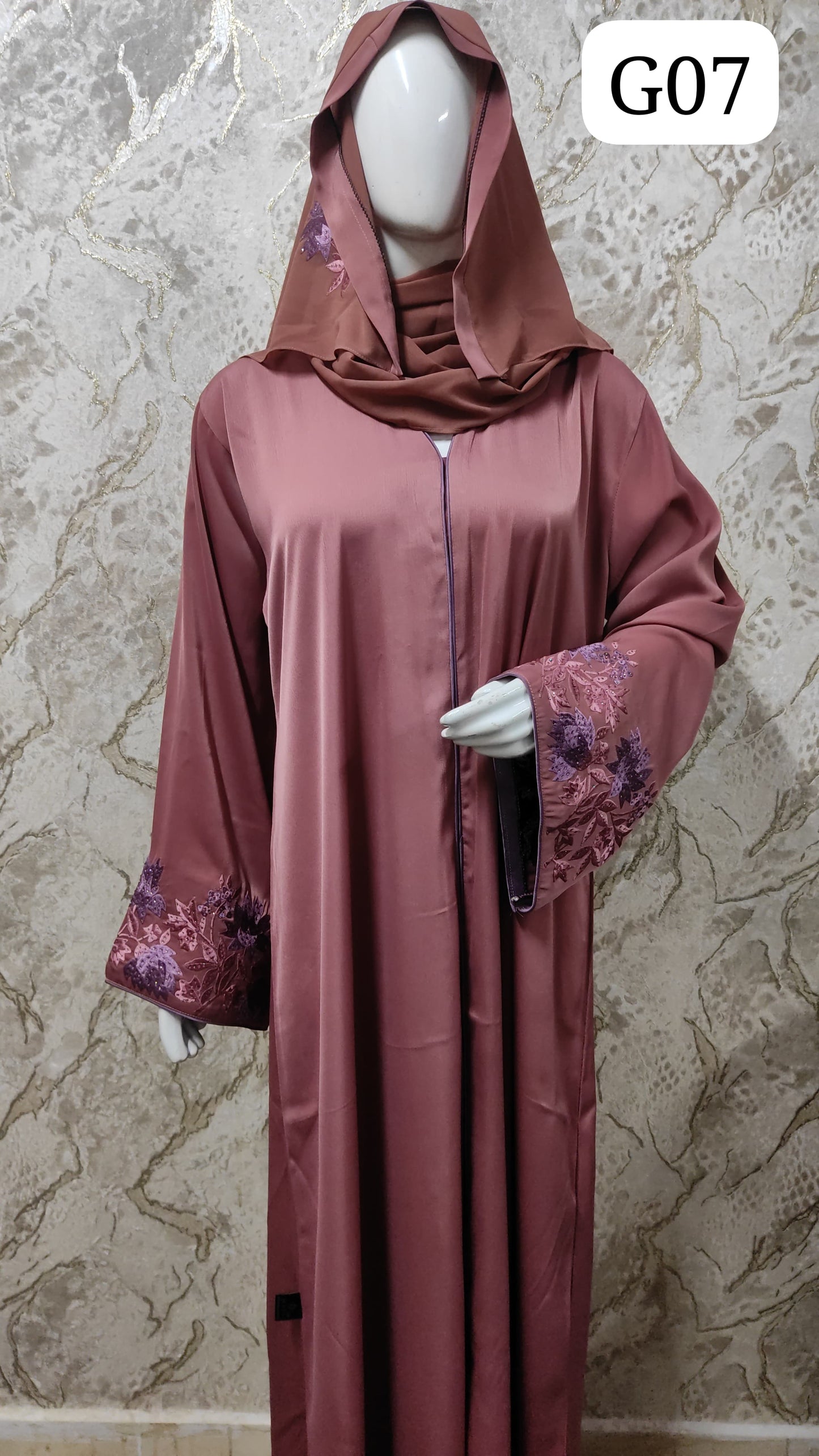 Elegant Black Abaya – Traditional and Modern Fusion G07