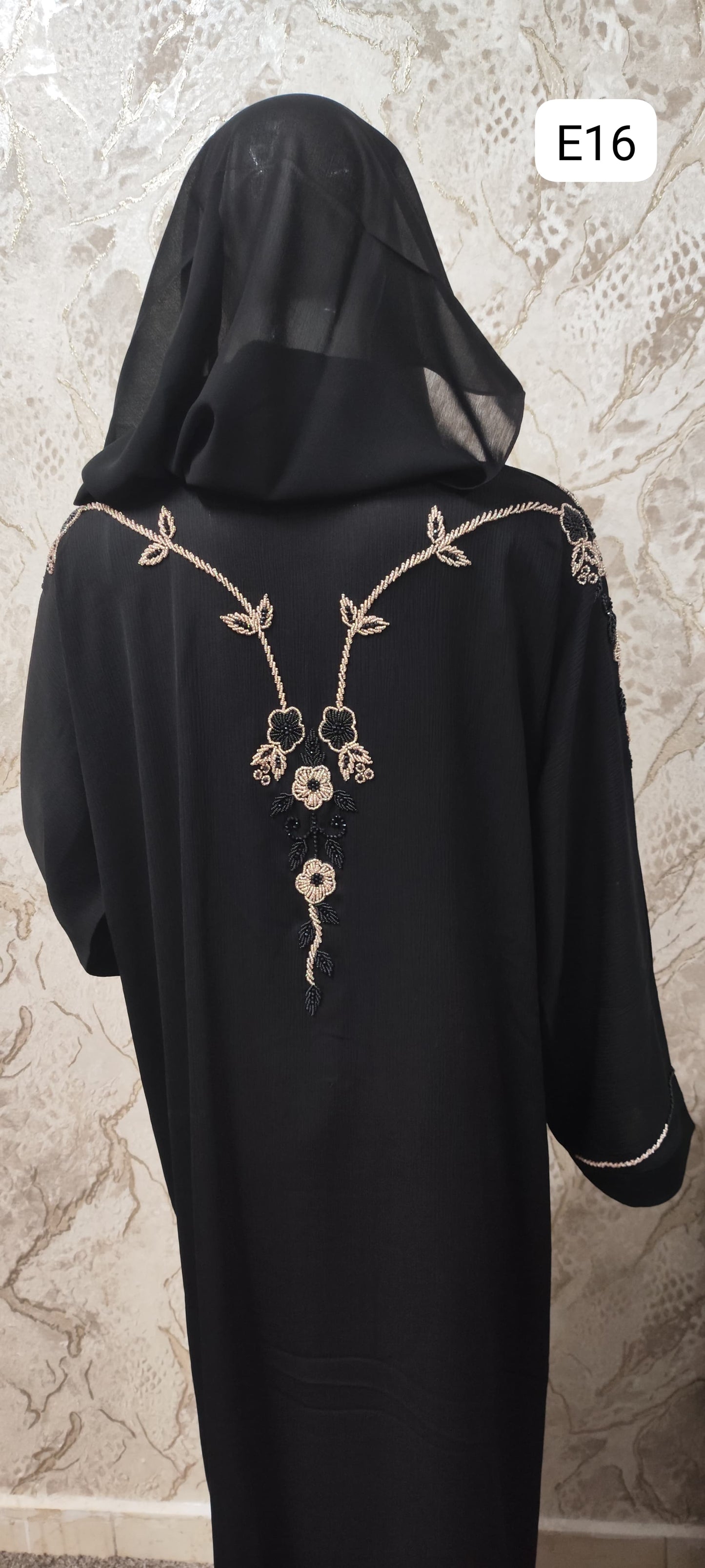 Elegant Black Abaya – Traditional and Modern Fusion E16