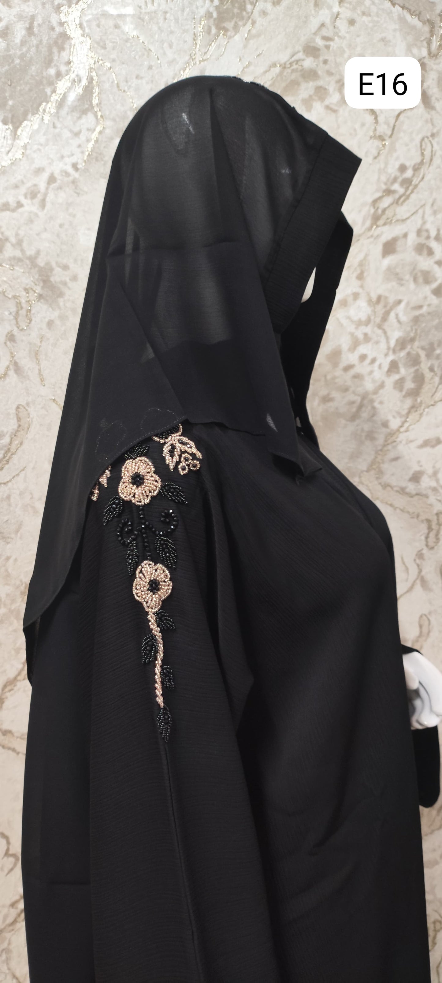 Elegant Black Abaya – Traditional and Modern Fusion E16