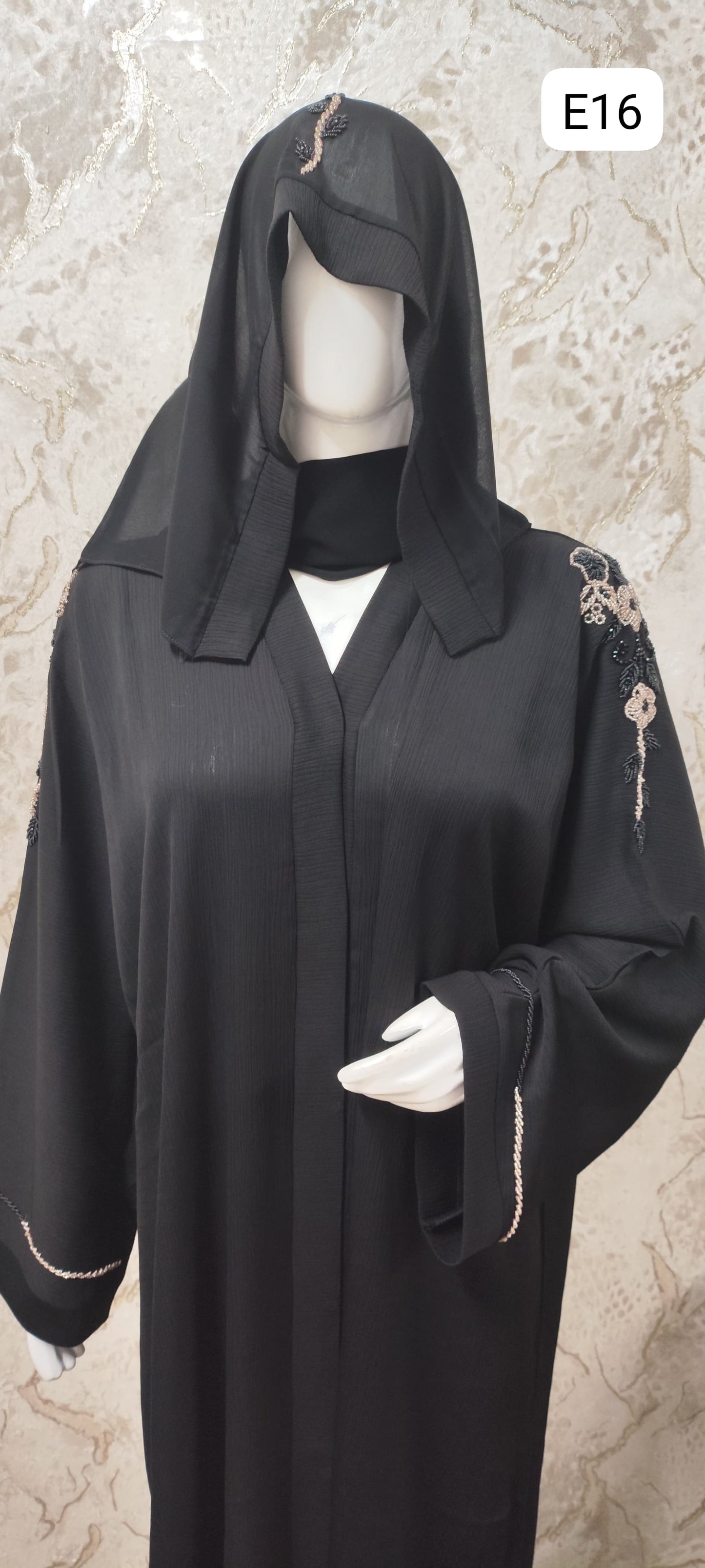 Elegant Black Abaya – Traditional and Modern Fusion E16
