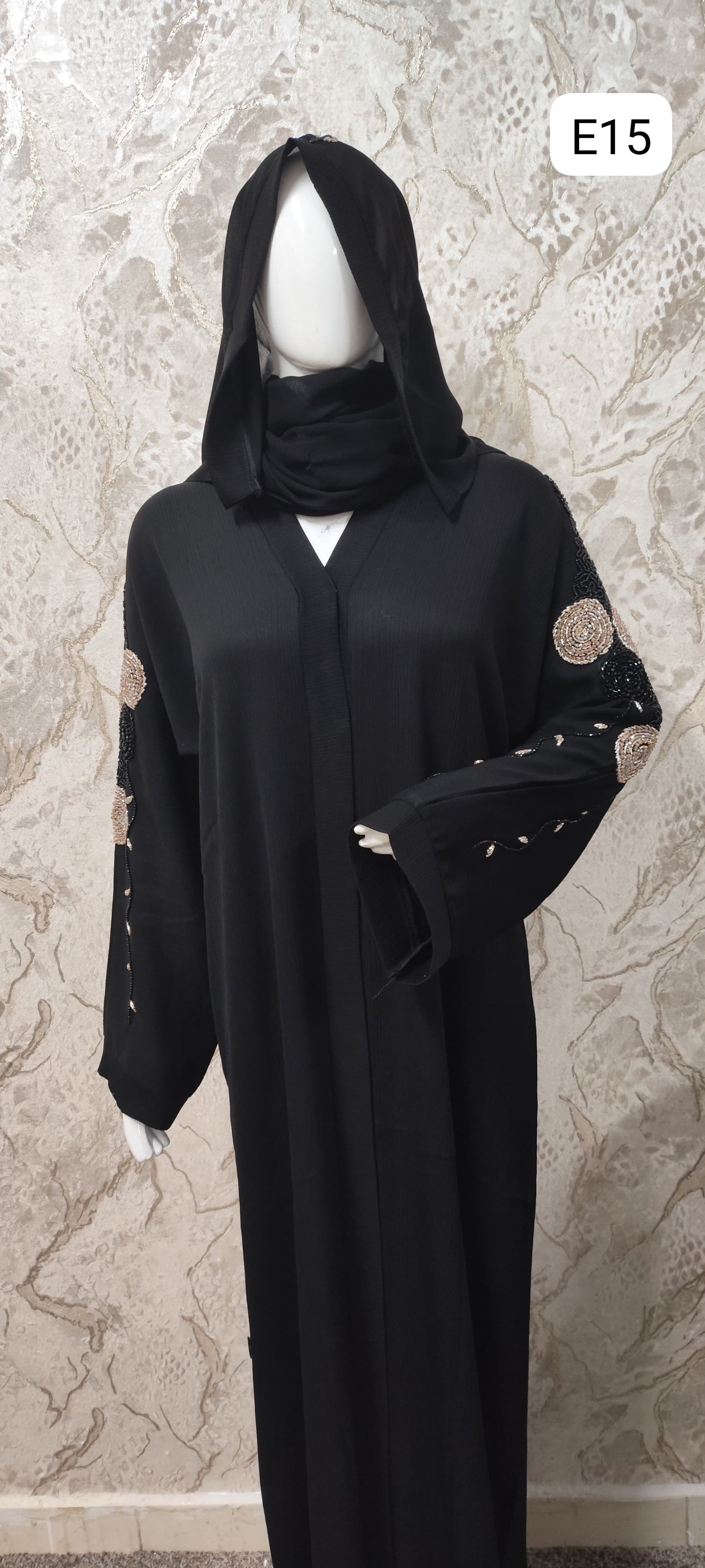 Elegant Black Abaya – Traditional and Modern Fusion E18