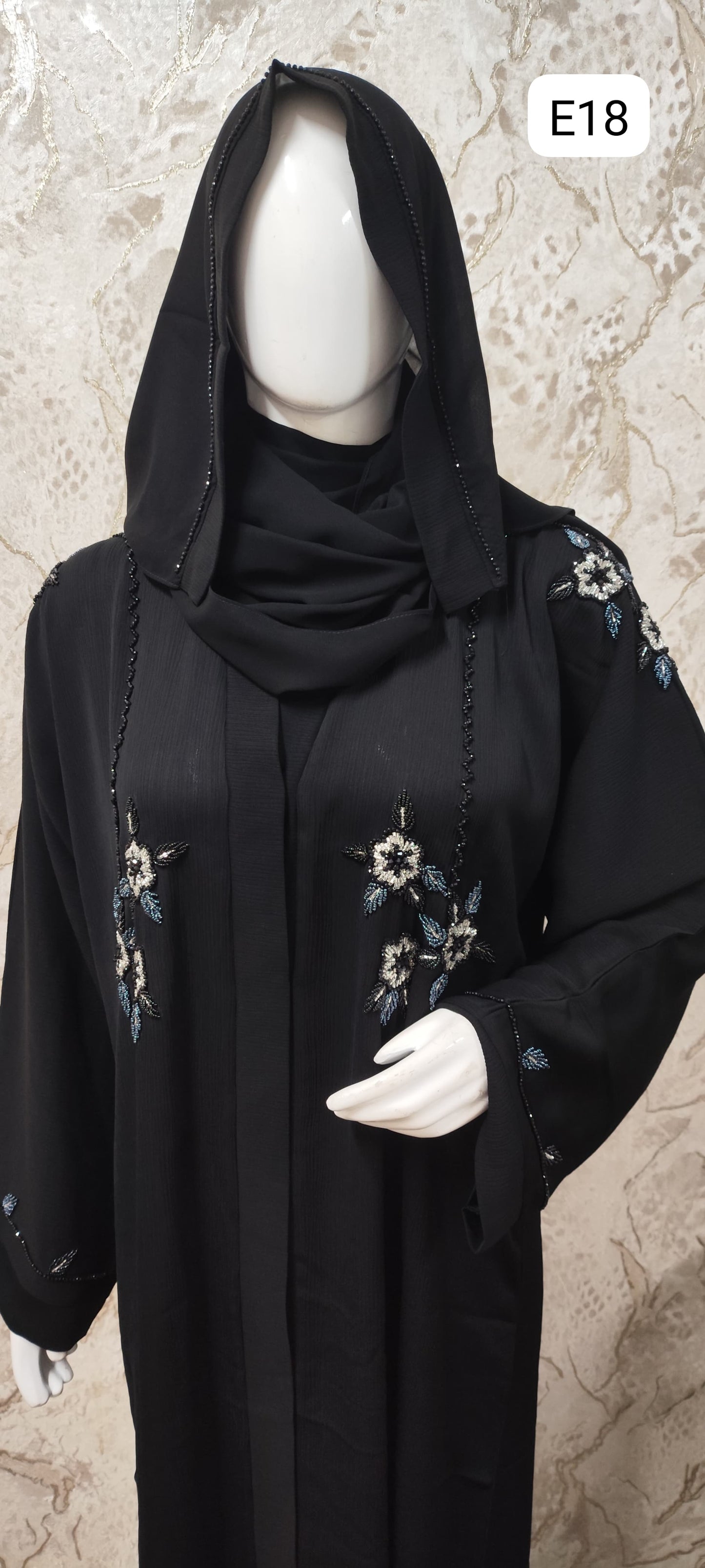 Elegant Black Abaya – Traditional and Modern Fusion E18