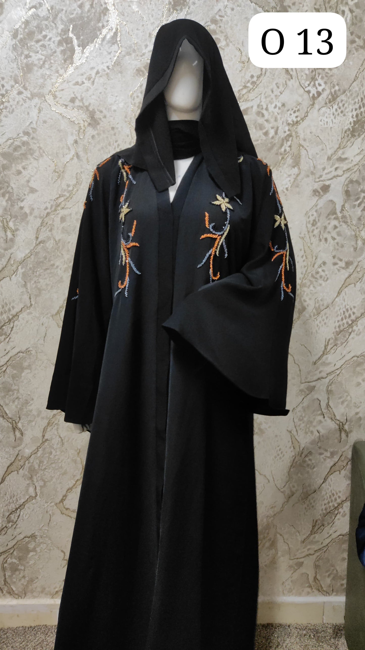 Elegant Black Abaya – Traditional and Modern Fusion O13