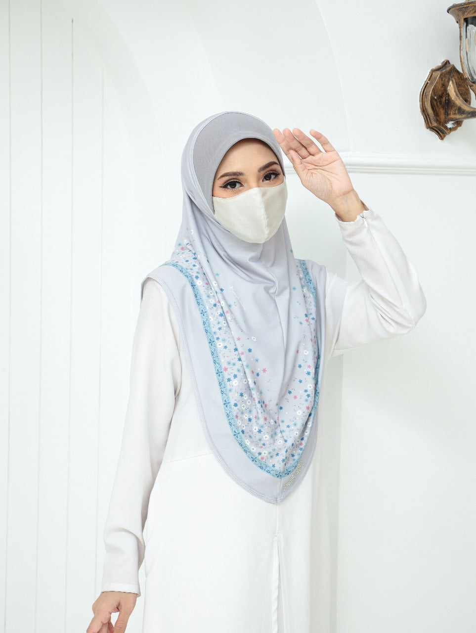 MALESIYAN SCARVES