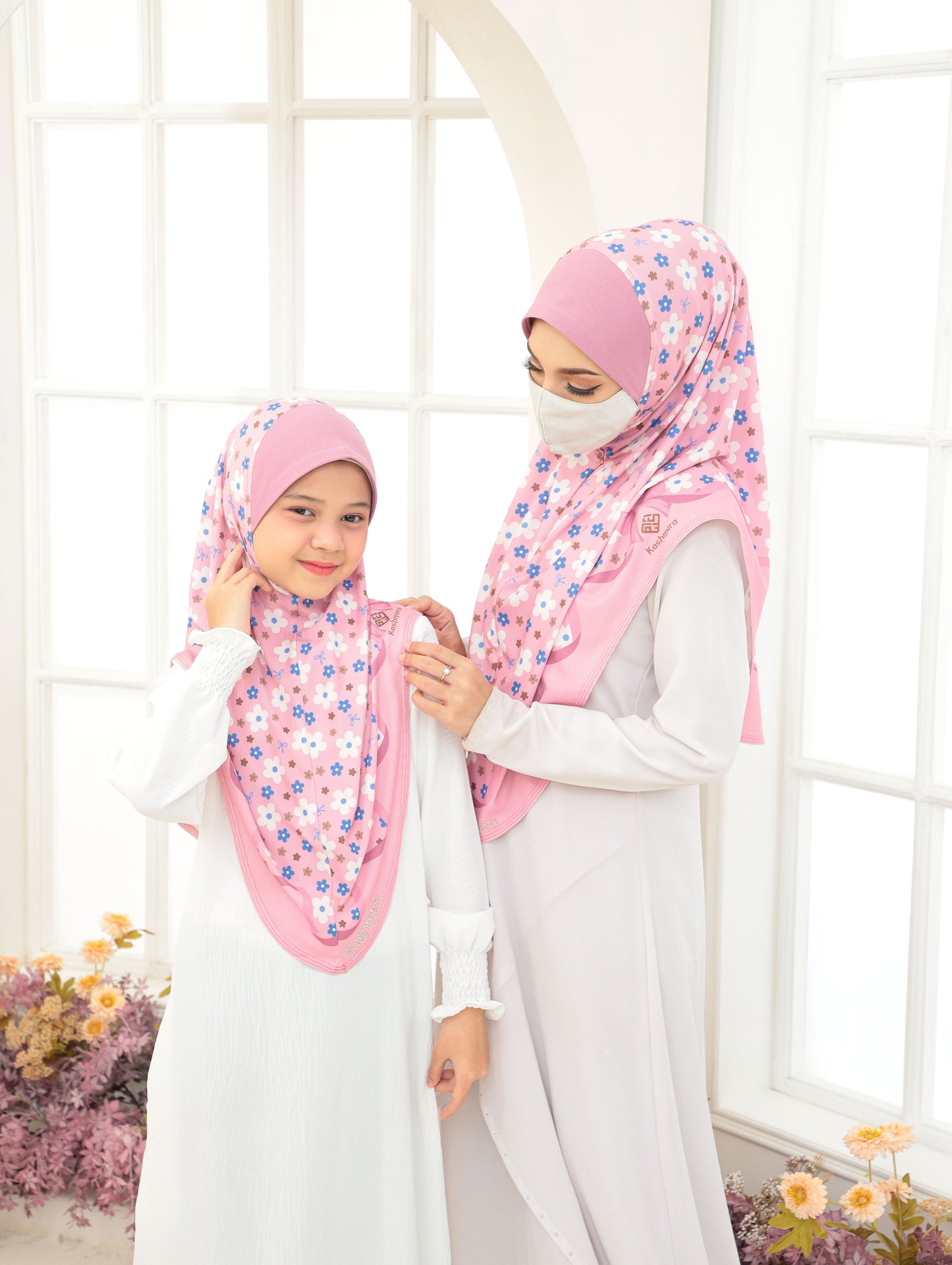 MOTHER AND DAUGHTER COMBO 2704