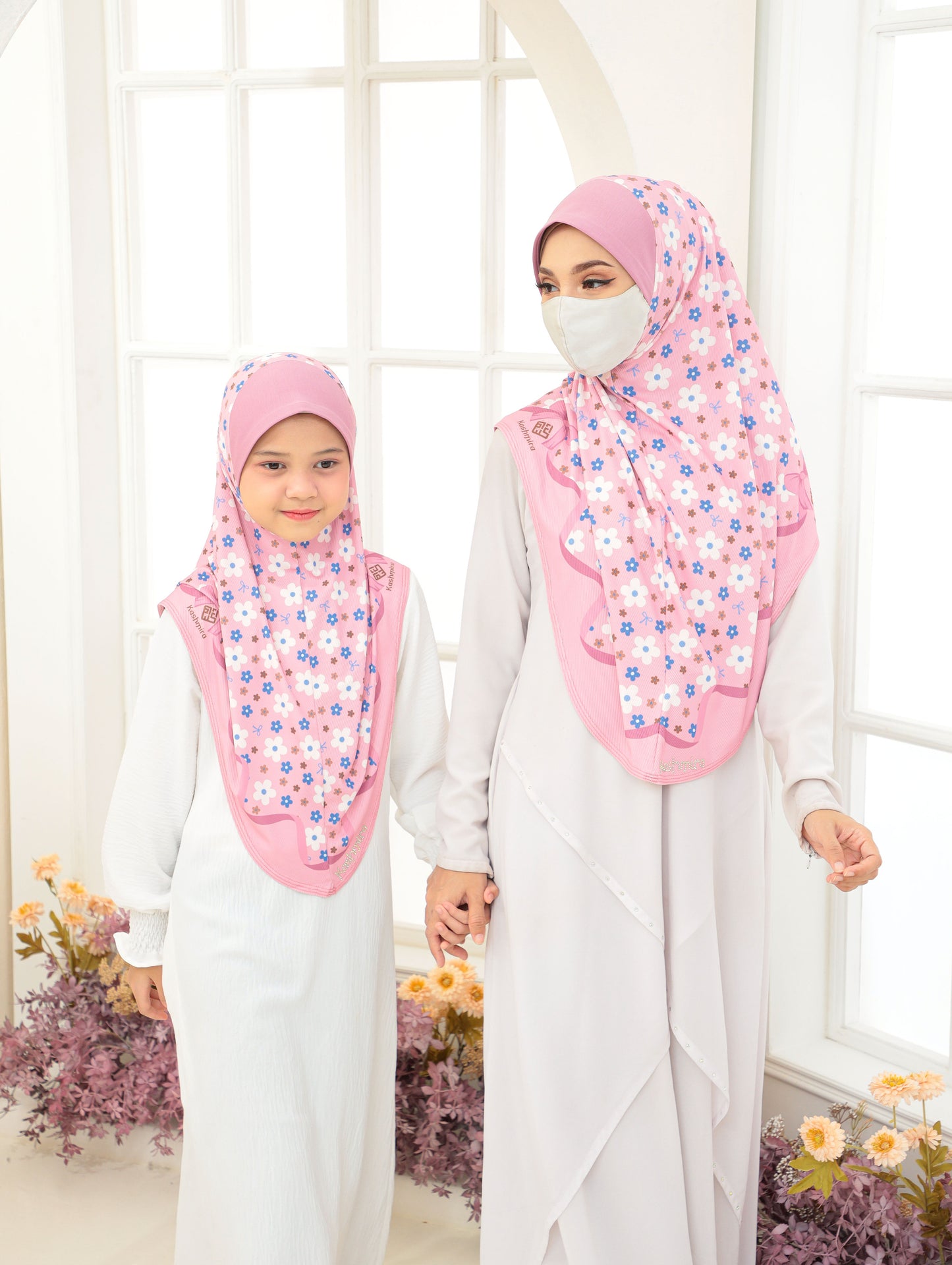 MOTHER AND DAUGHTER COMBO 2704