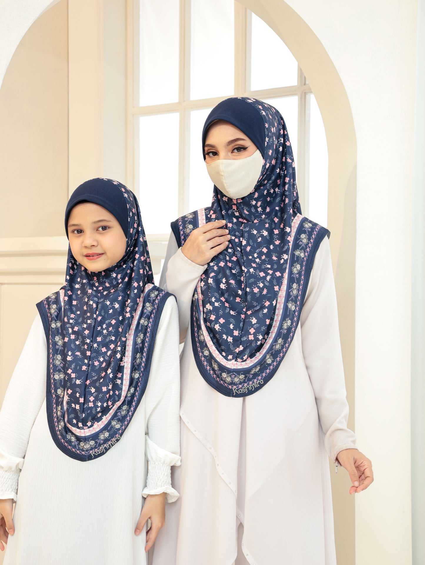 MOTHER  and DAUTHER GIRLS Digital printed hijab 2705