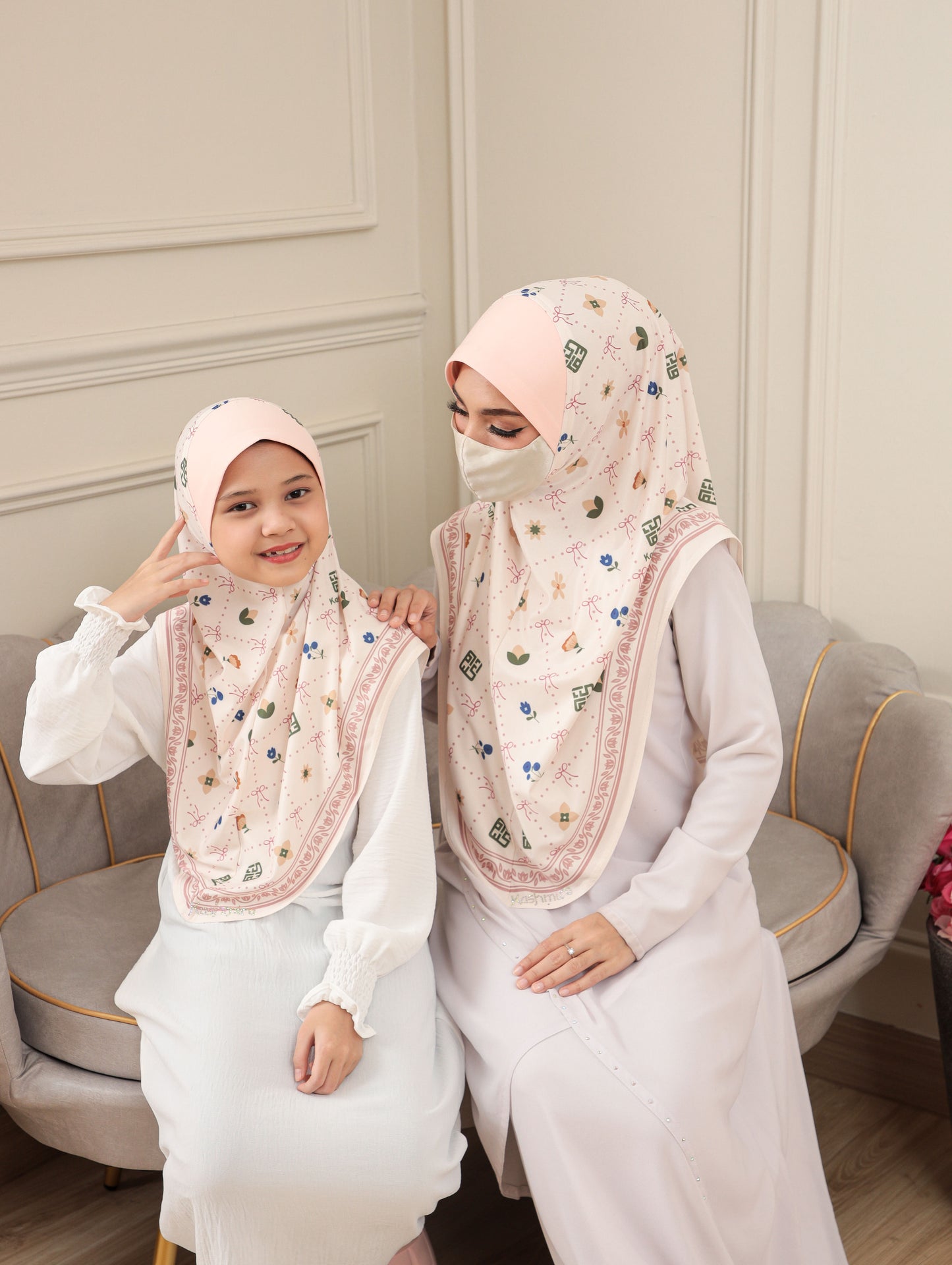 MOTHER AND DAUGHTER COMBO 2703