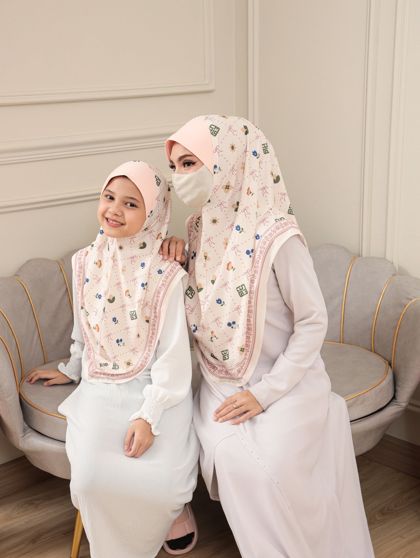 MOTHER AND DAUGHTER COMBO 2703